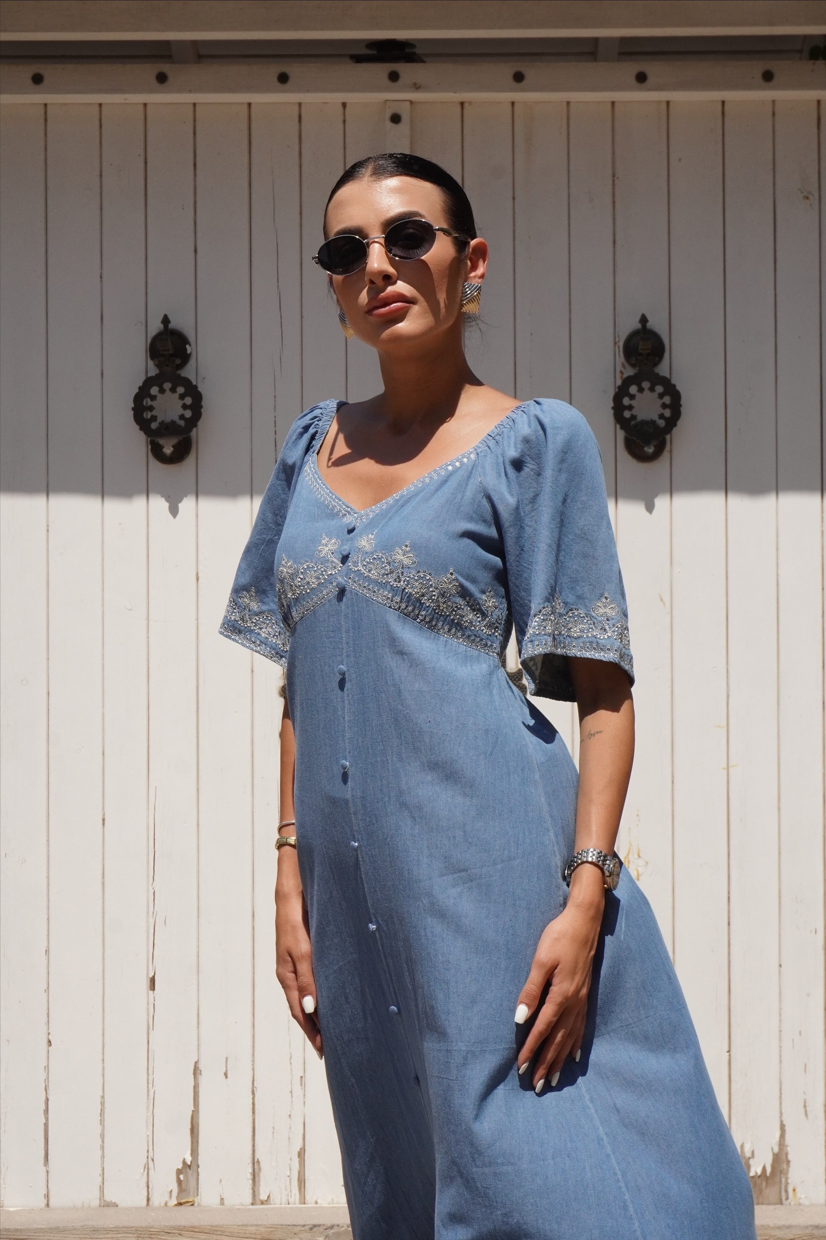 Premium Pull Boncuk Nakış Detaylı İnce Maxi Denim Elbise 