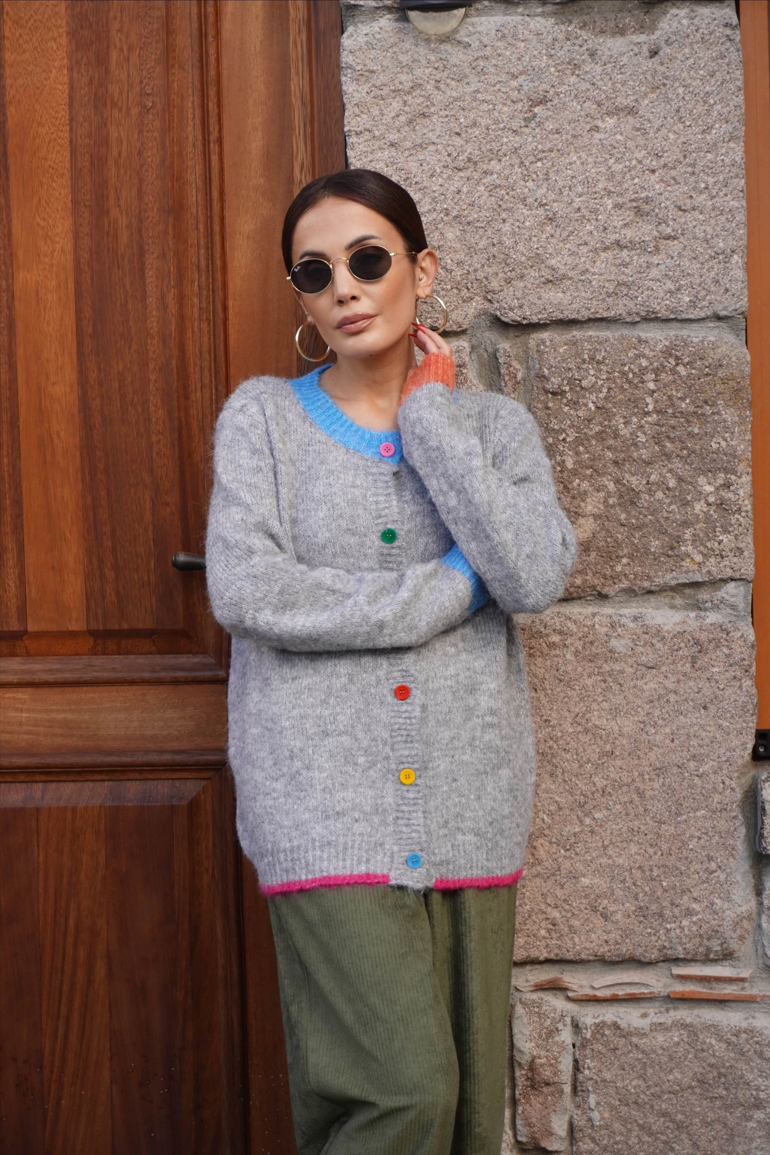 Renk Detaylı Gri Triko Hırka