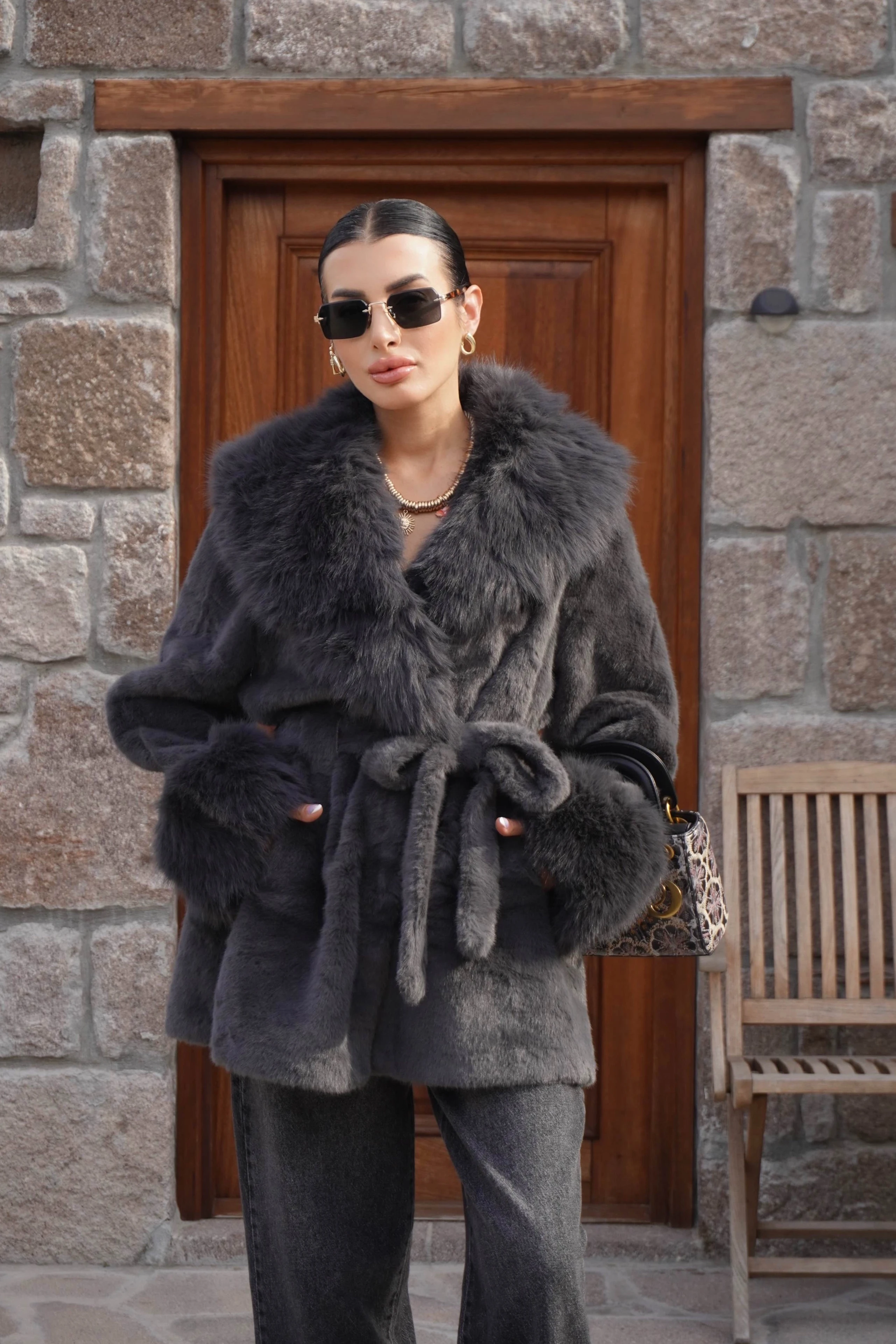 İthal Premium Kürk Yaka Gri Peluş Kaban