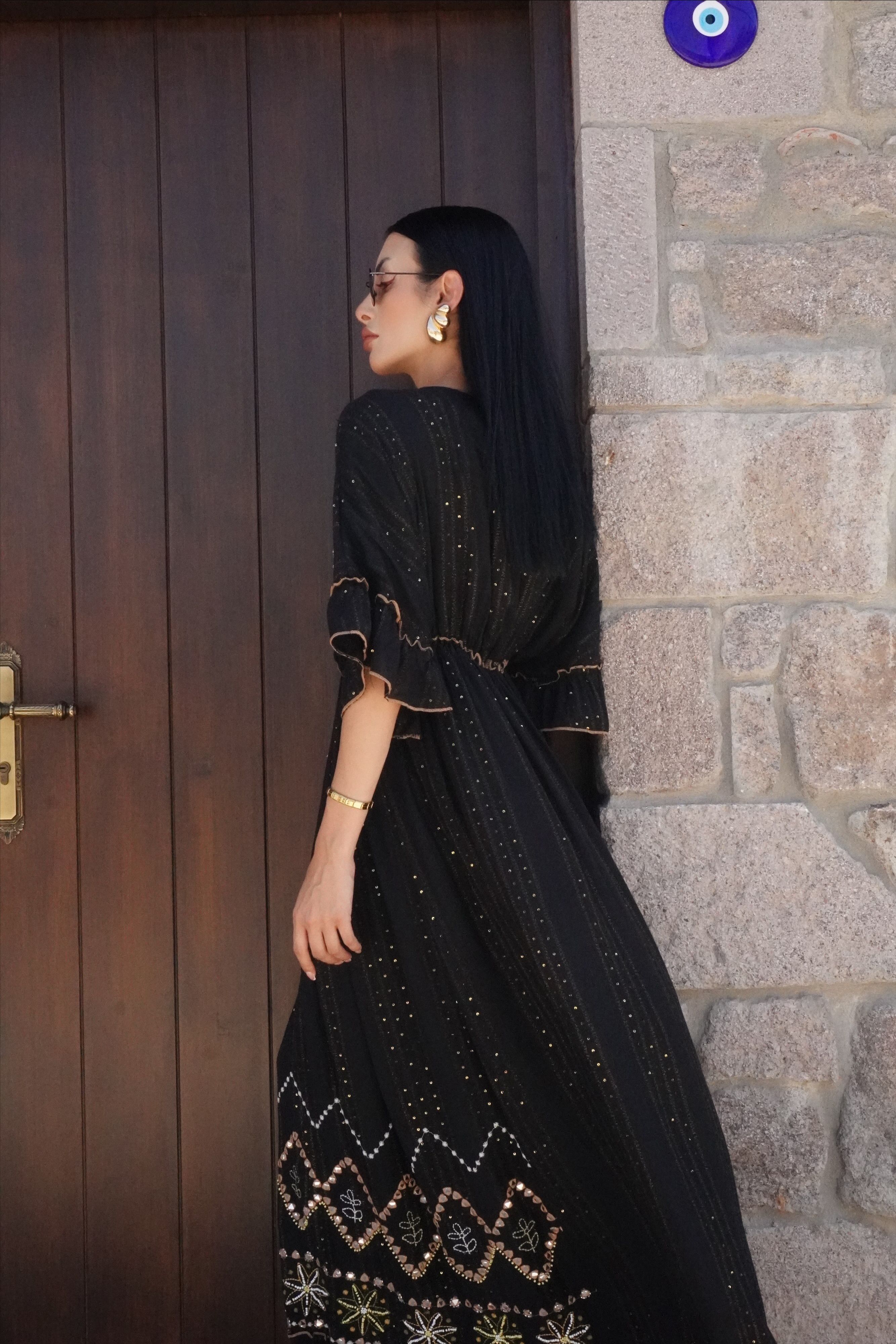 İthal Tasarım Yaldızlı Pullu Maxi Siyah Elbise 