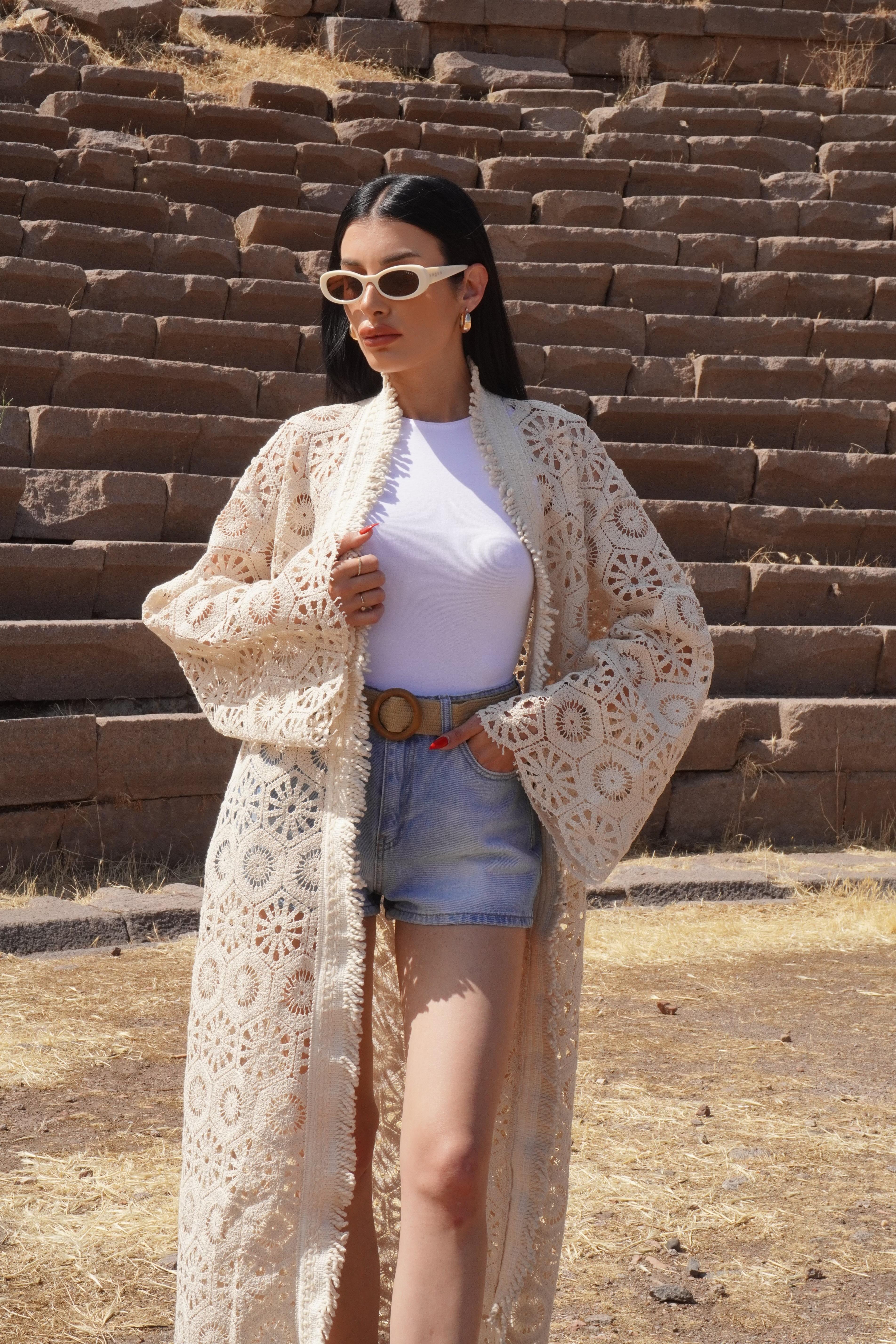 Ekru Etnik Örme Kimono