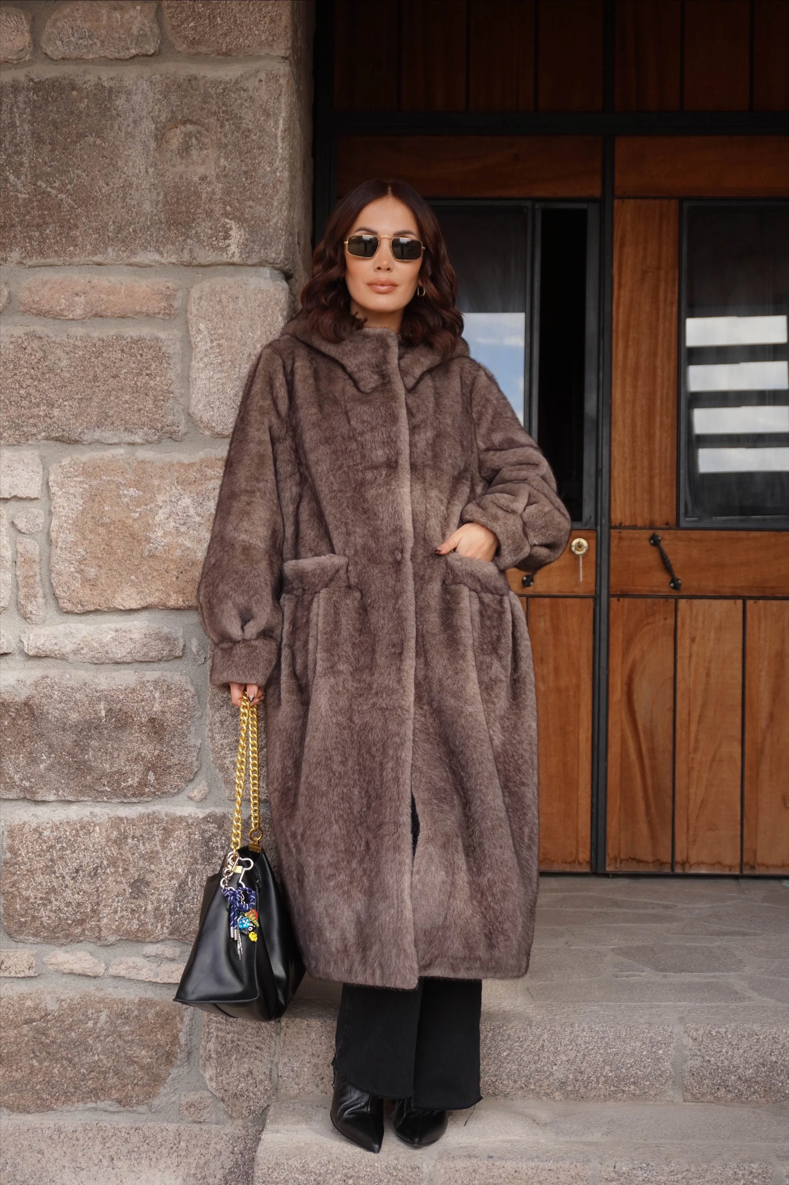 İthal Premium Vintage Görünümlü Kapüşonlu Vizon Lüx Kürk Mont