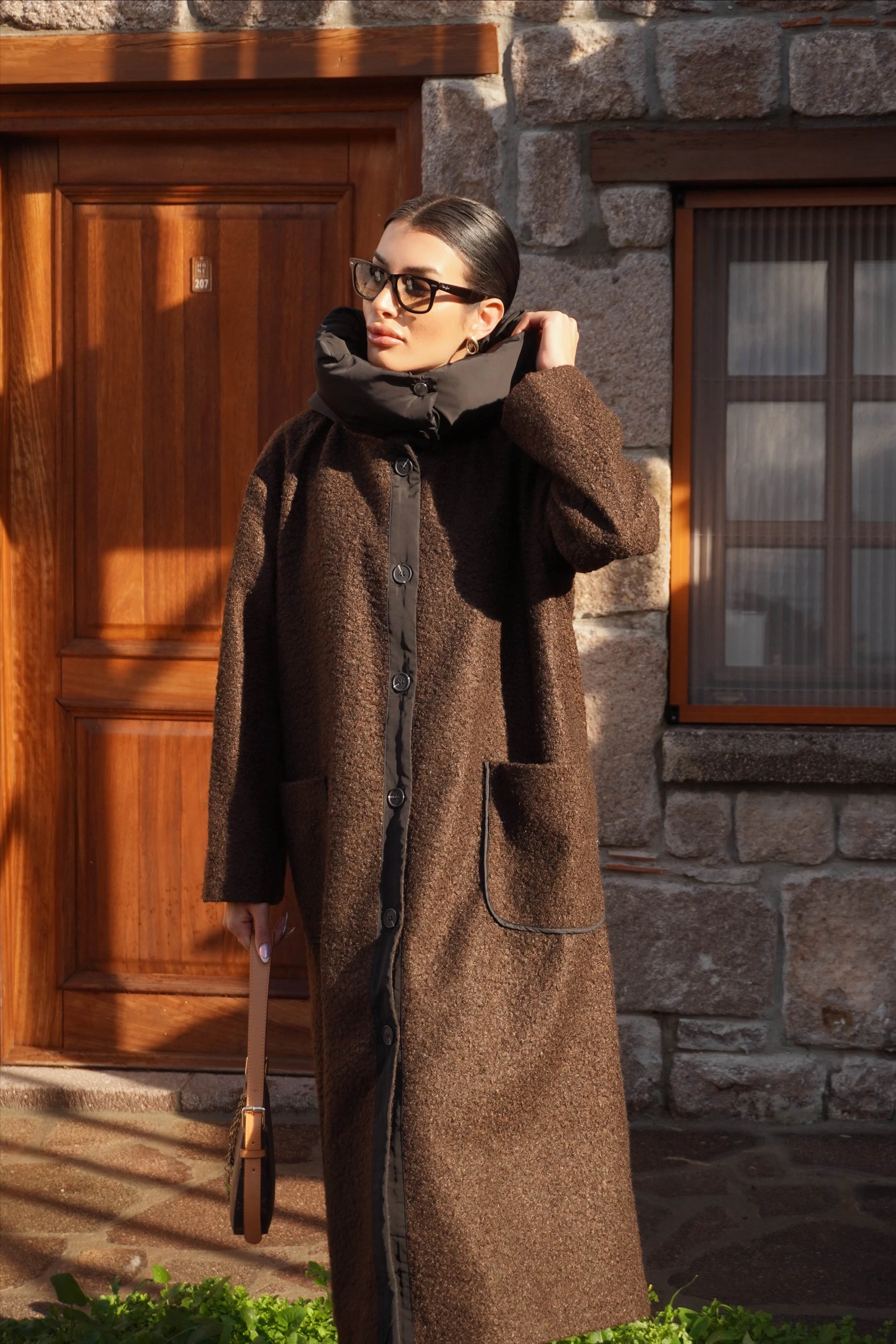 Kapüşonlu Kahve Kaban