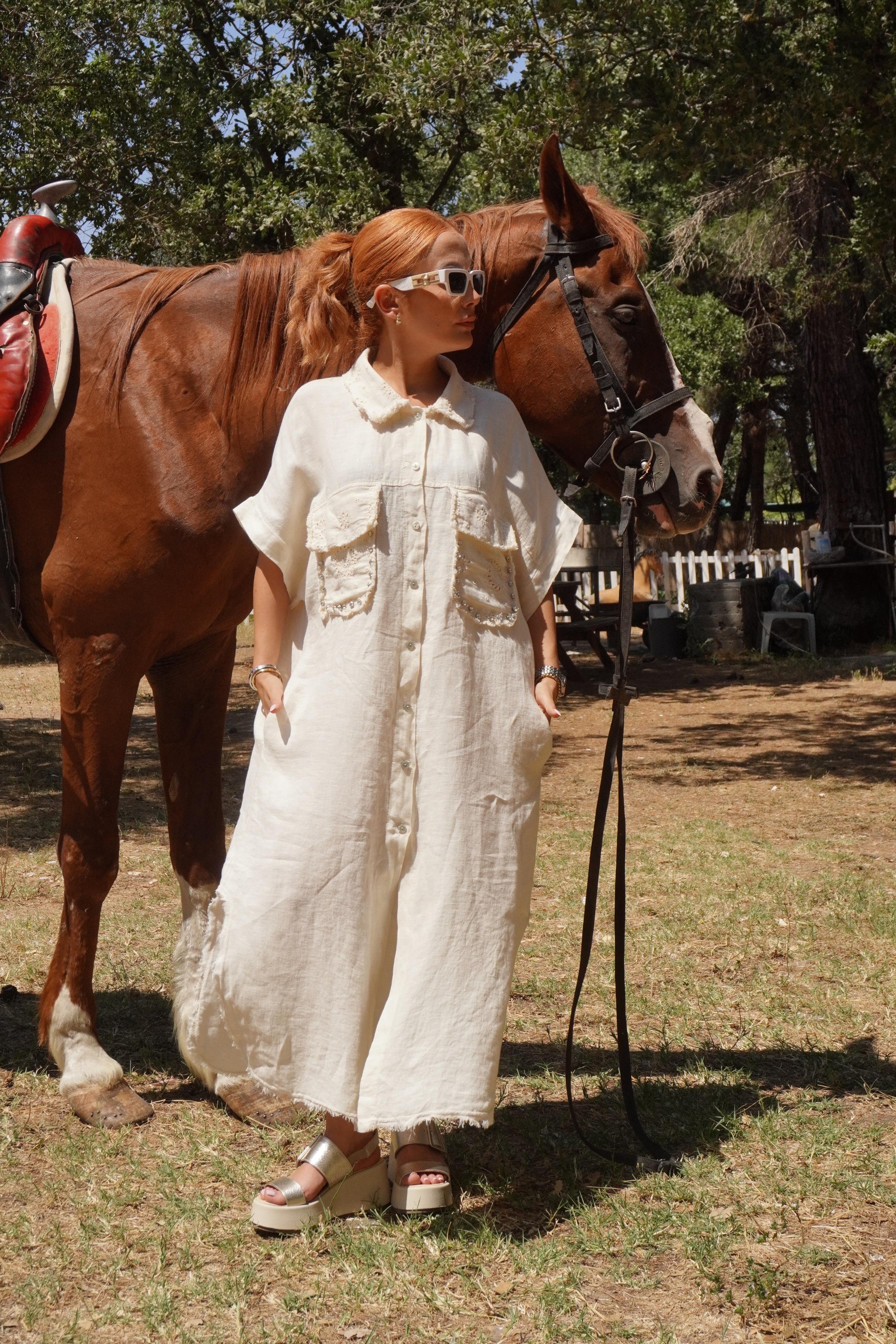 %100 Keten Krem İthal Taş Aksesuarlı Oversize Elbise