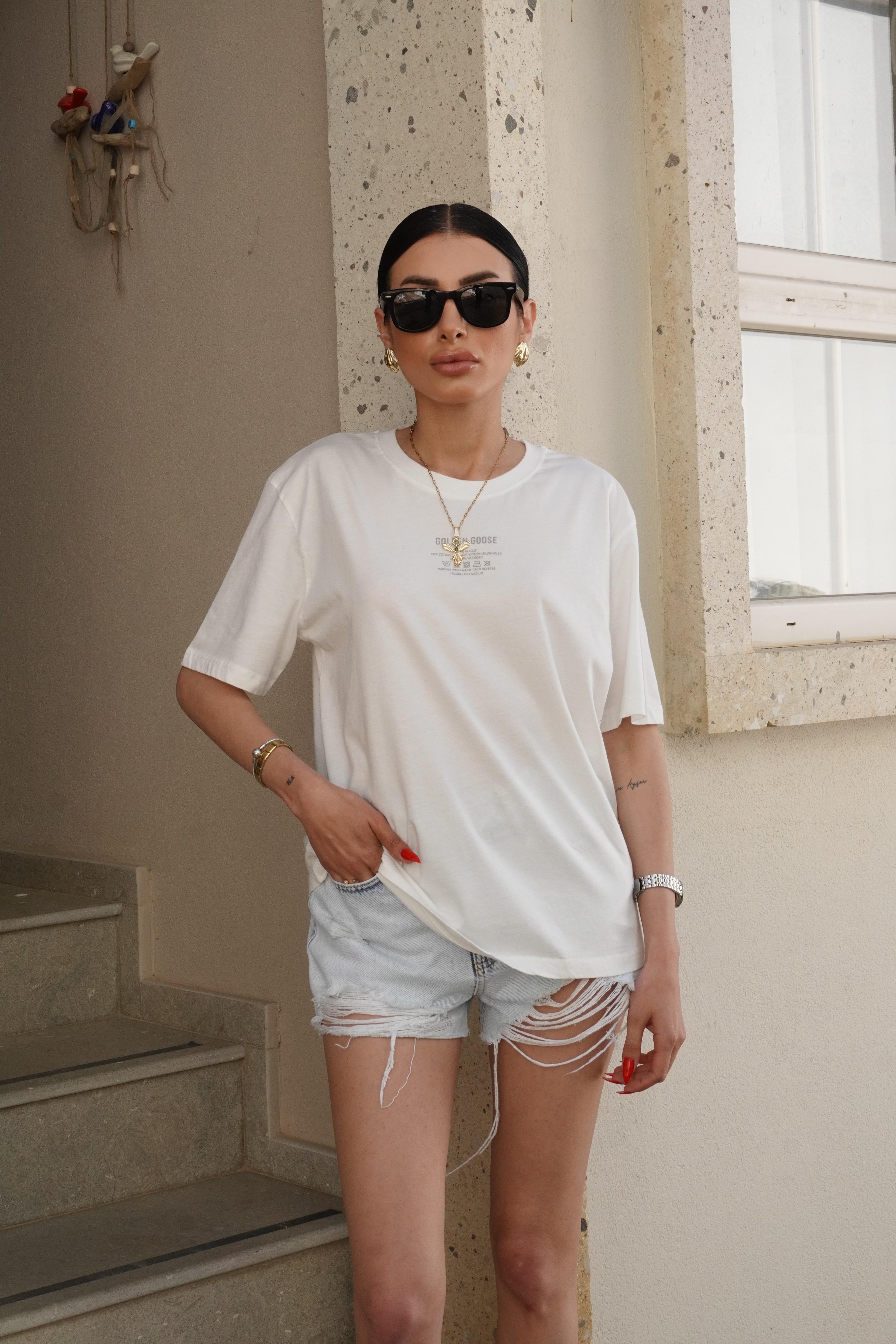 Marka Model Ekru Tişört