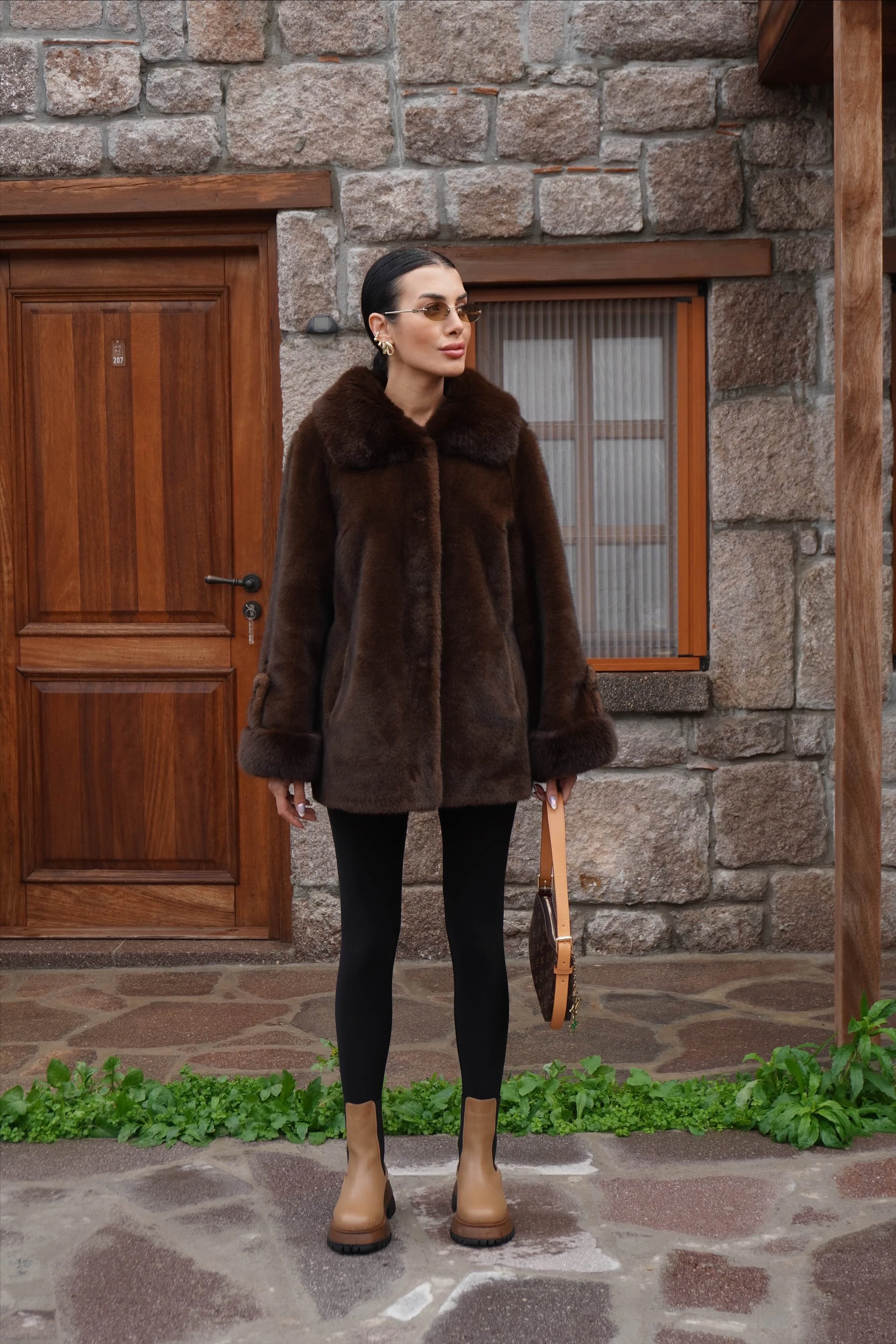 İthal Tasarım Kahverengi Ceket Kürk