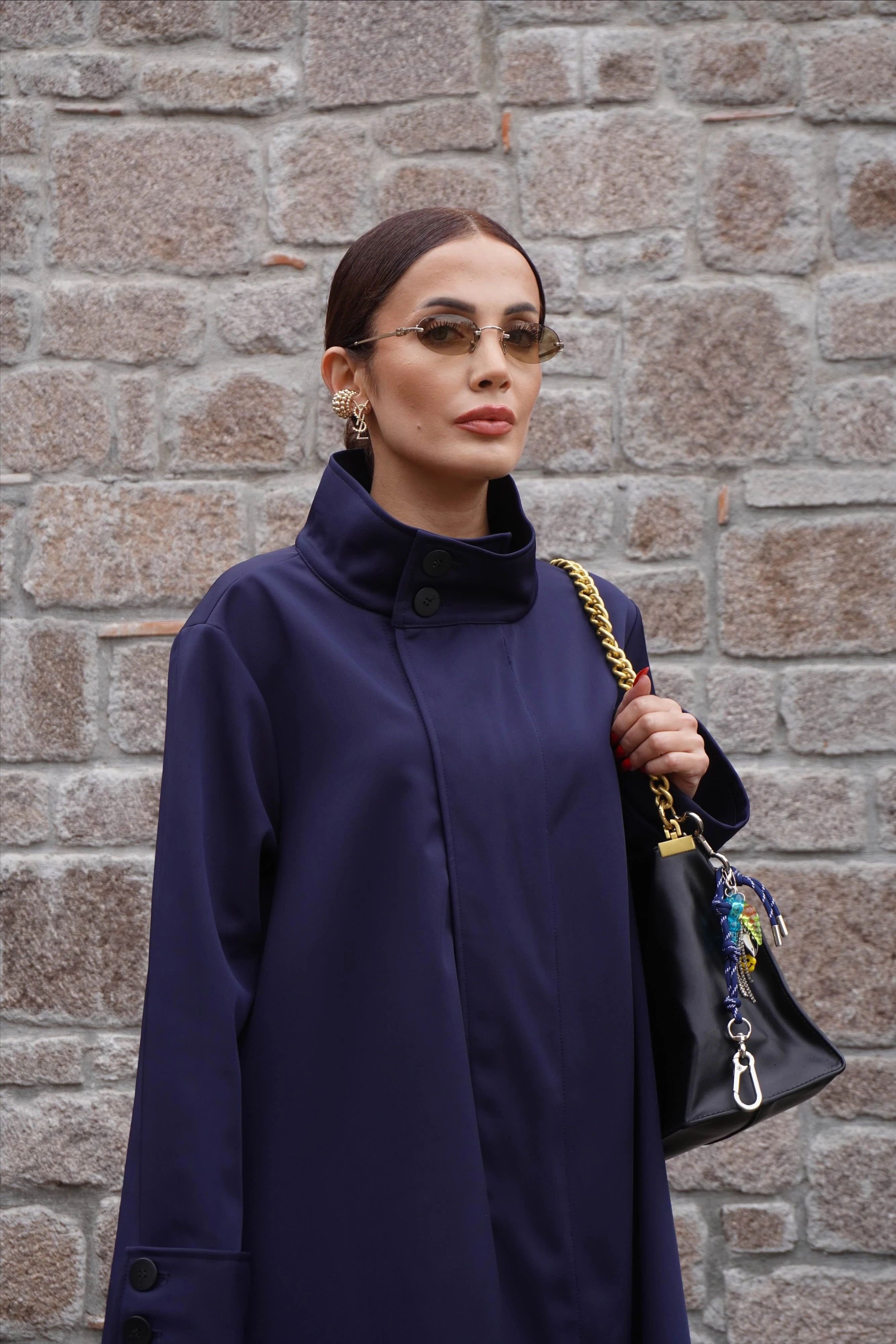 İthal Tasarım Asimetrik Kesim Lacivert Trençkot