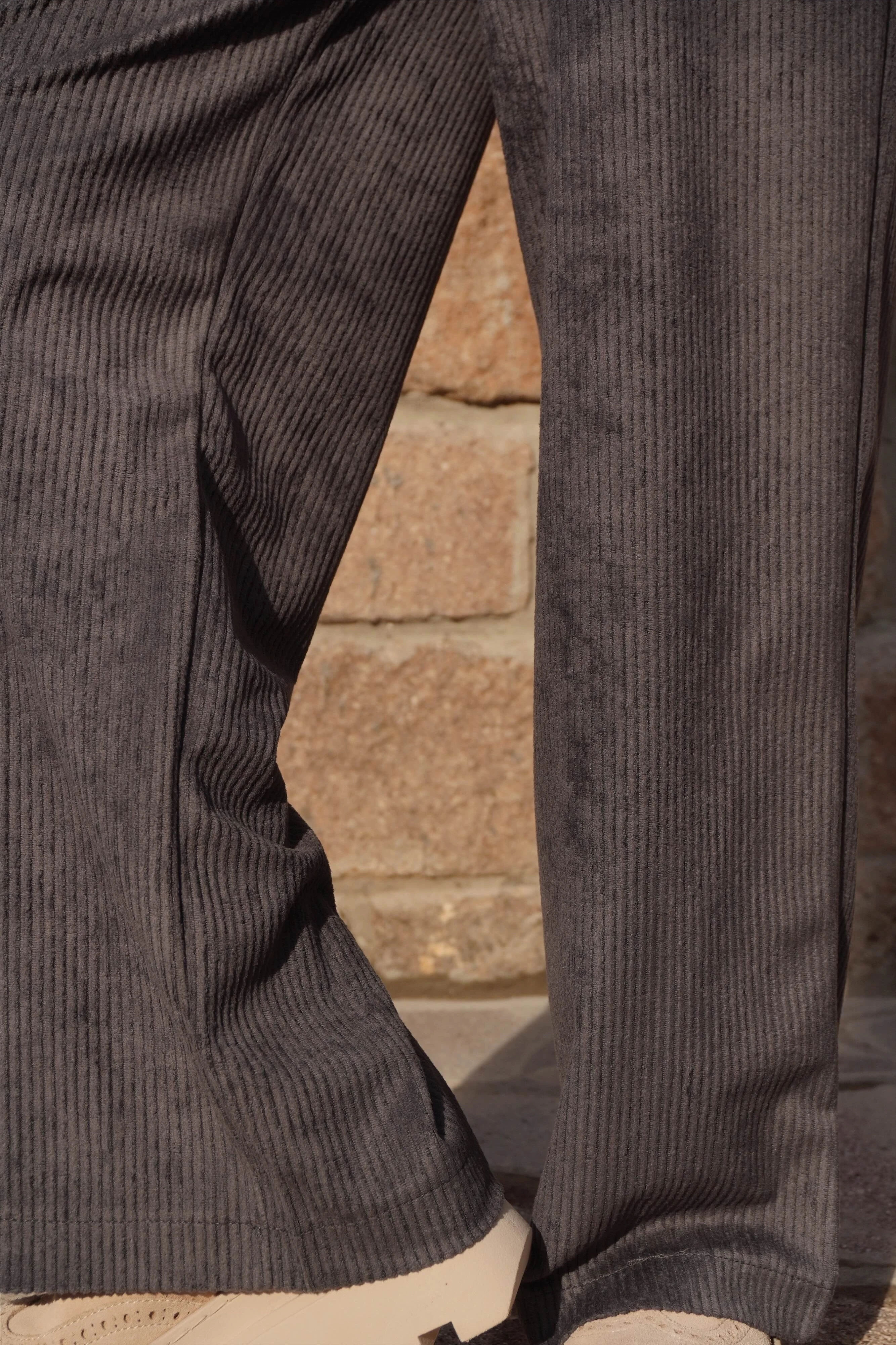 Beli Lastikli Fitilli Füme Kadife Pantolon