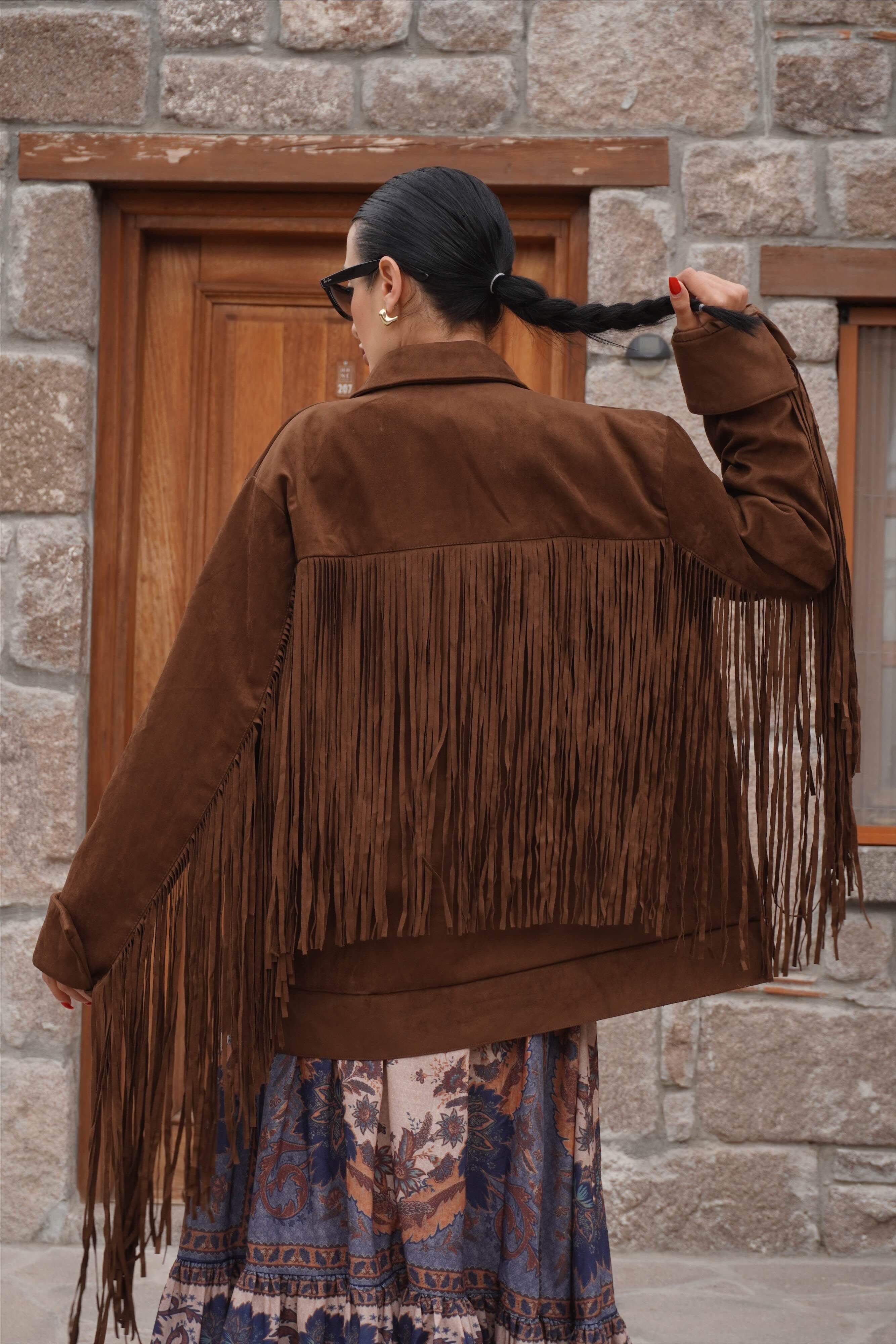 İthal Tasarım Premium Oversize Süet Dokulu Püsküllü Ceket