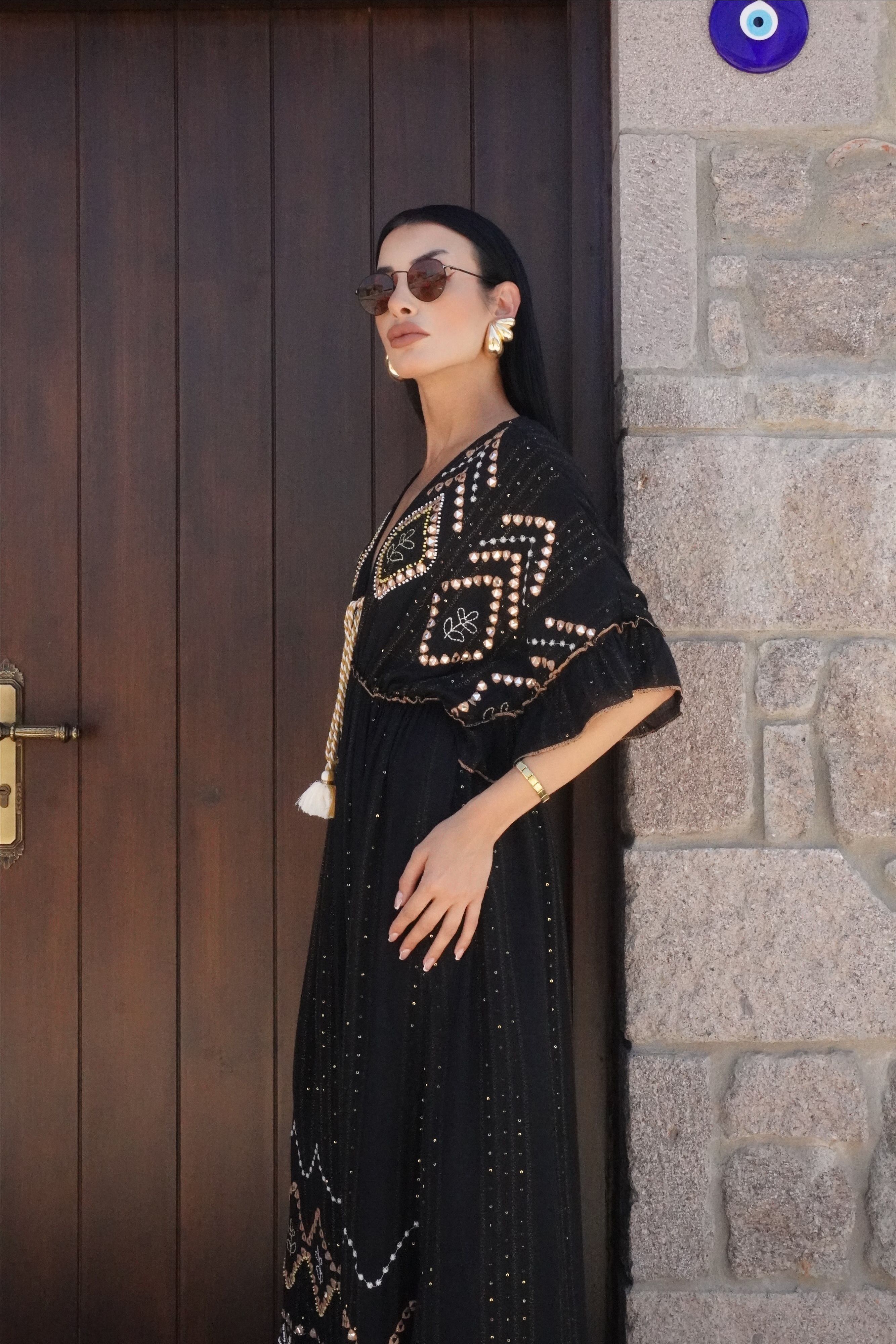 İthal Tasarım Yaldızlı Pullu Maxi Siyah Elbise 