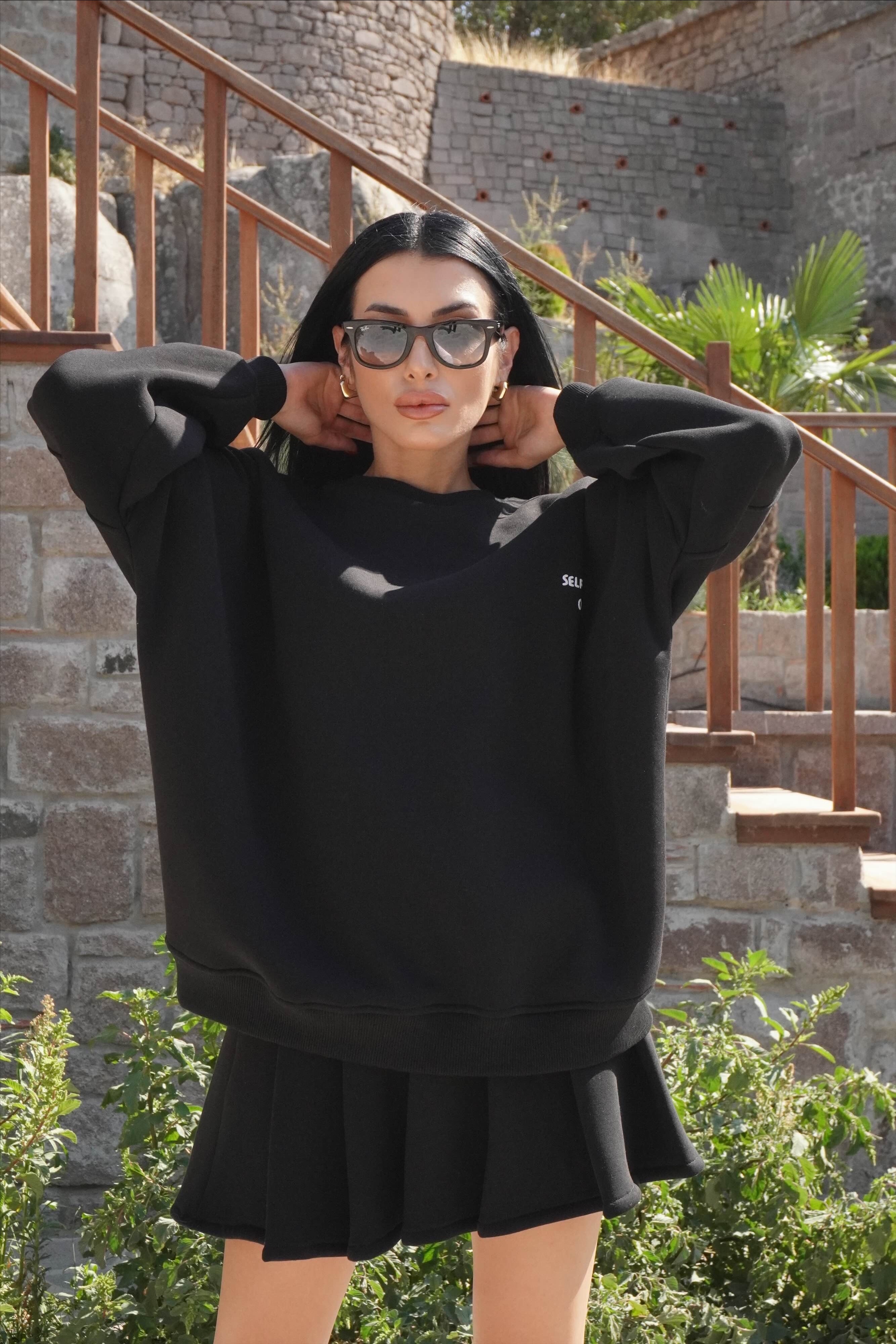 Oversize Siyah Pileli Etek Takım