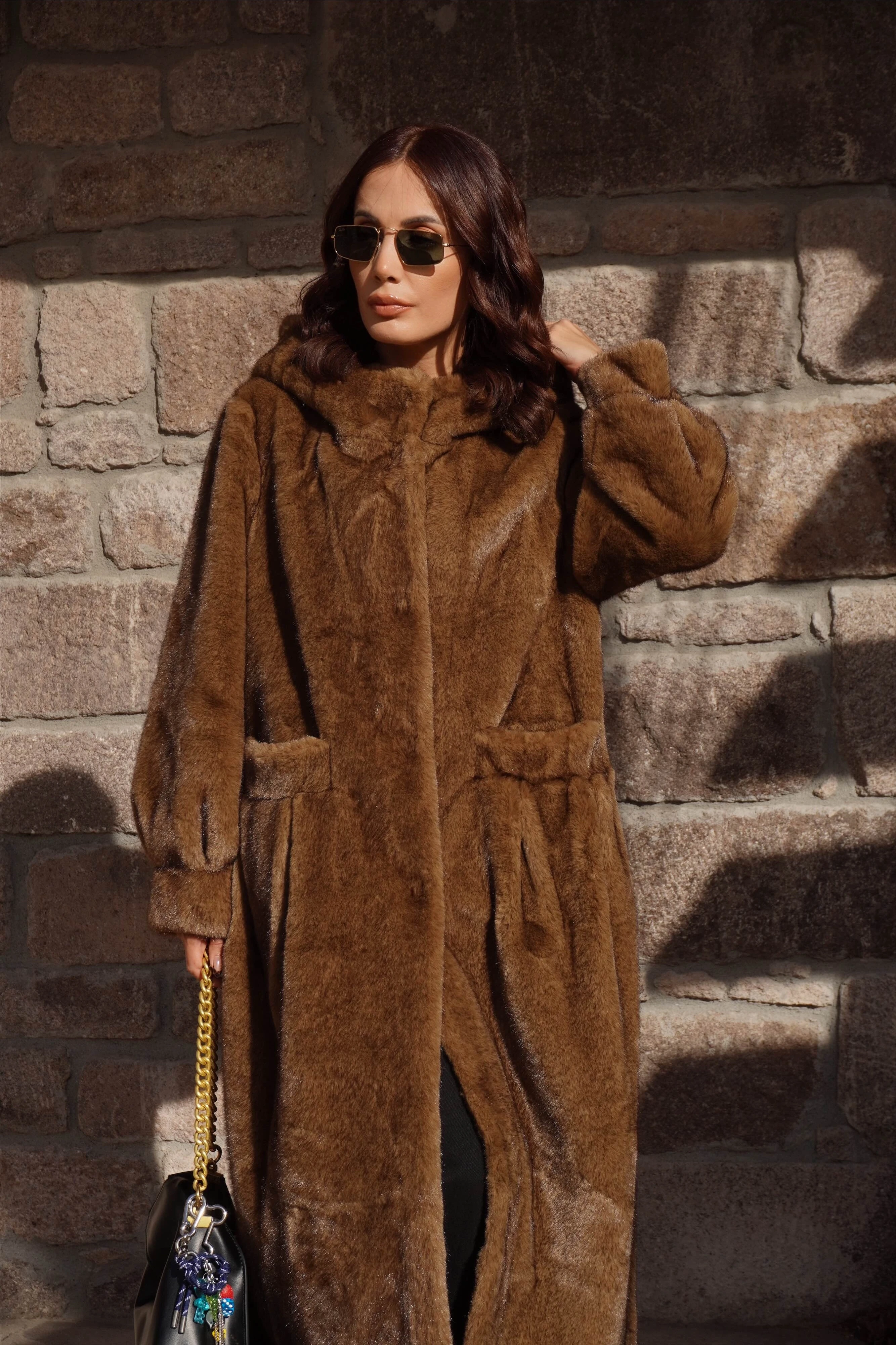 İthal Premium Vintage Görünümlü Kapüşonlu Karamel Lüx Kürk Mont