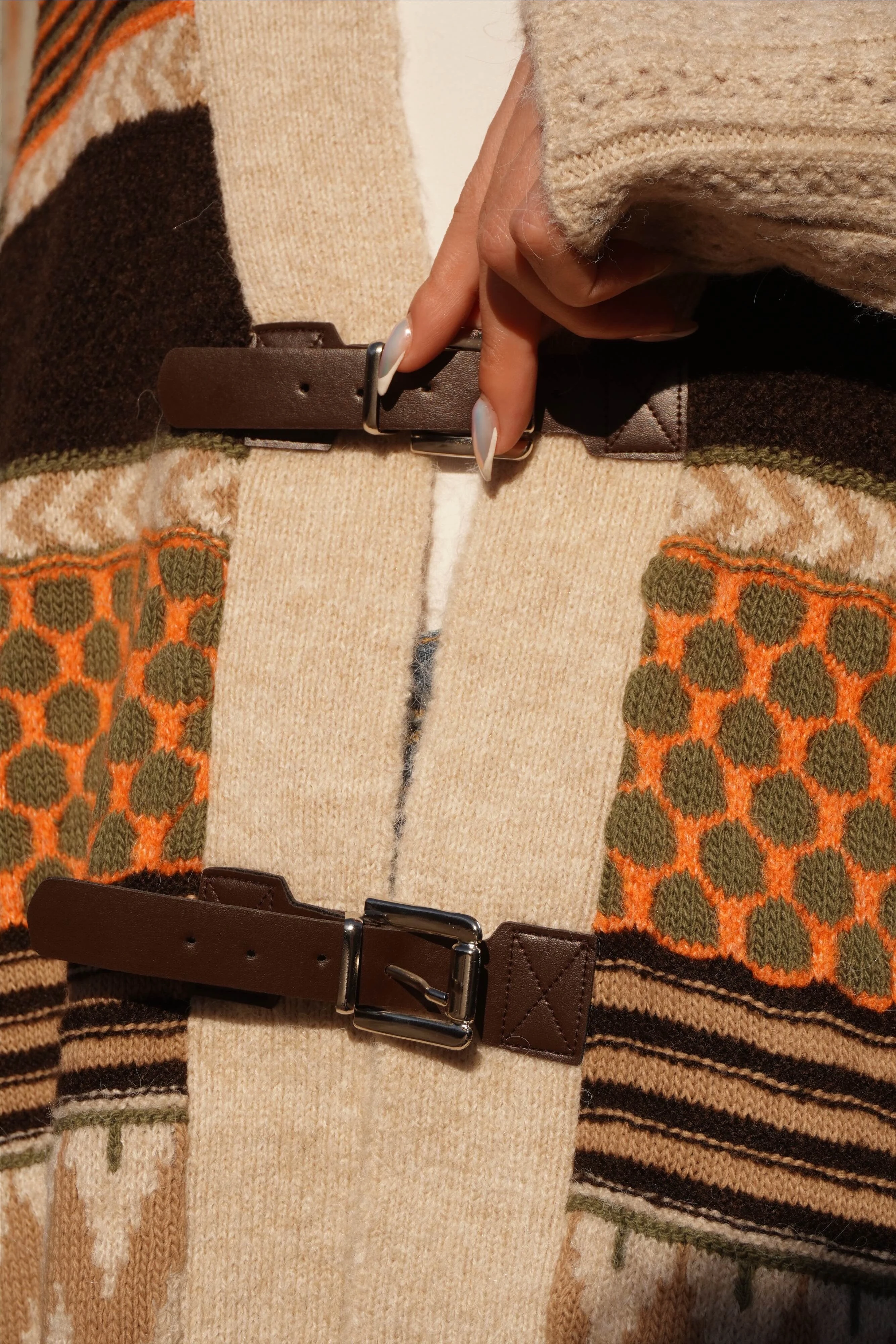 Kemer Detaylı Oversize Taş-Kahve Hırka