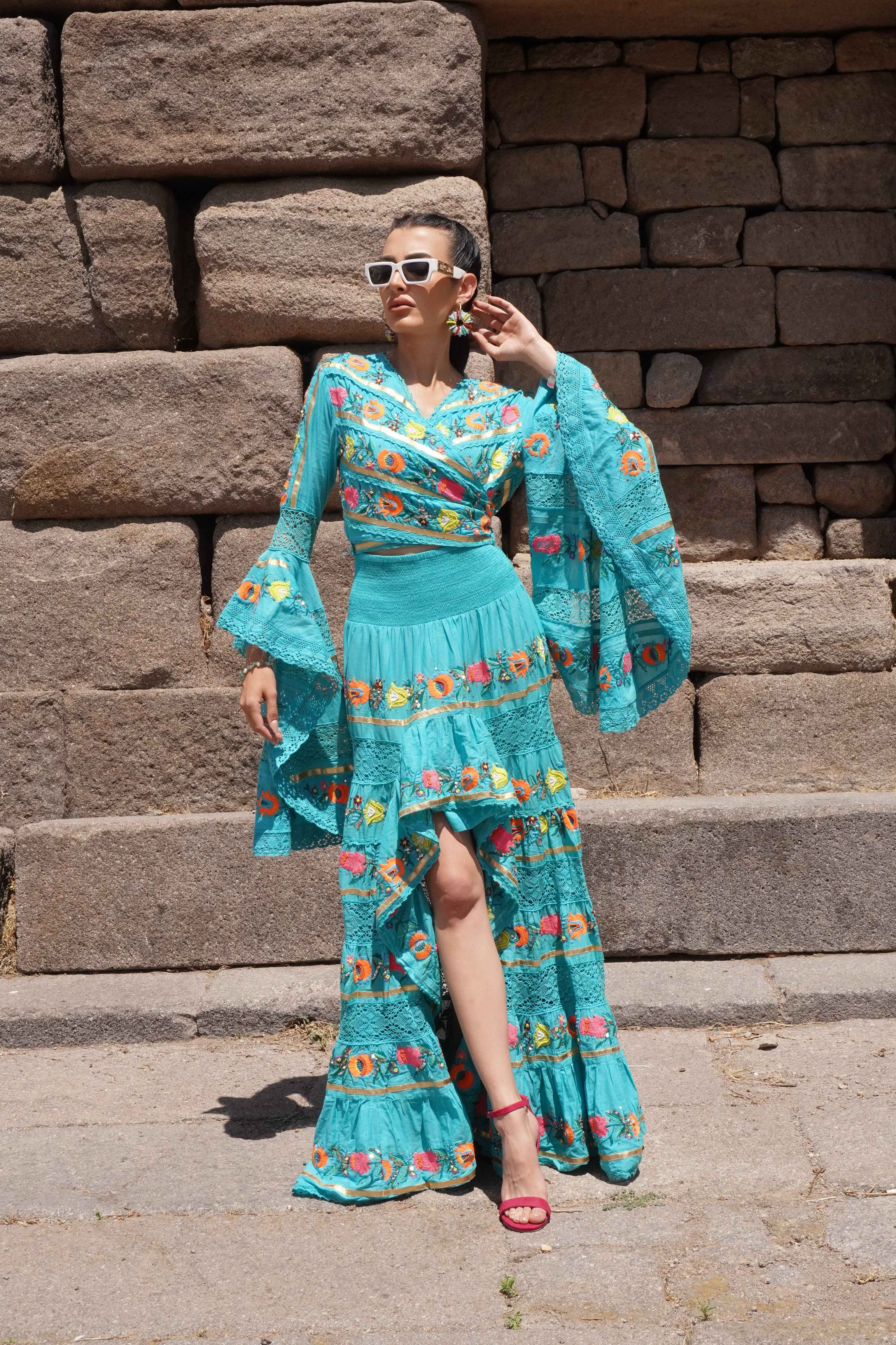 İthal Tasarım Premium El Yapımı Nakışlı Boncuklu Asimetrik Etek Kimono Takım