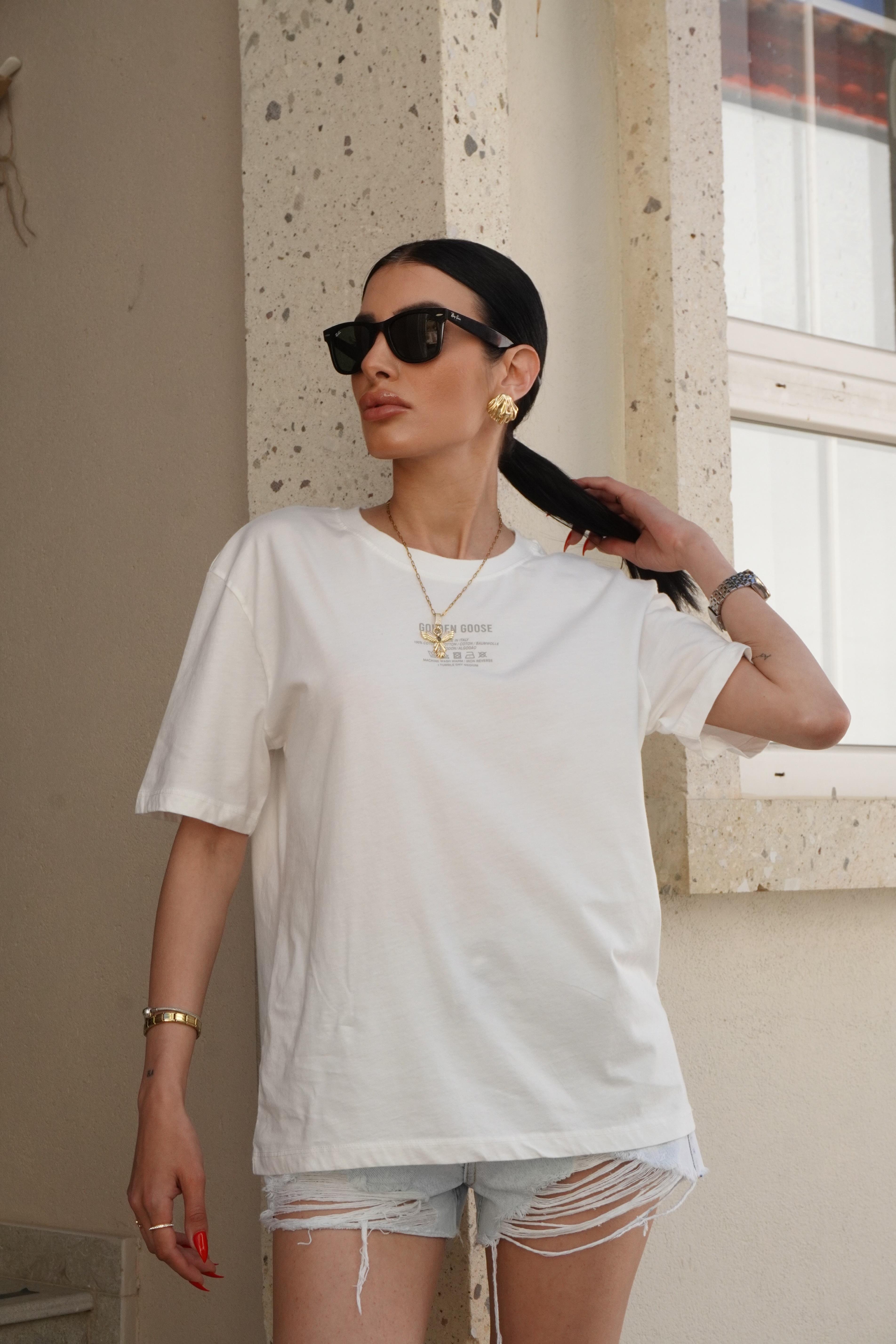 Marka Model Ekru Tişört