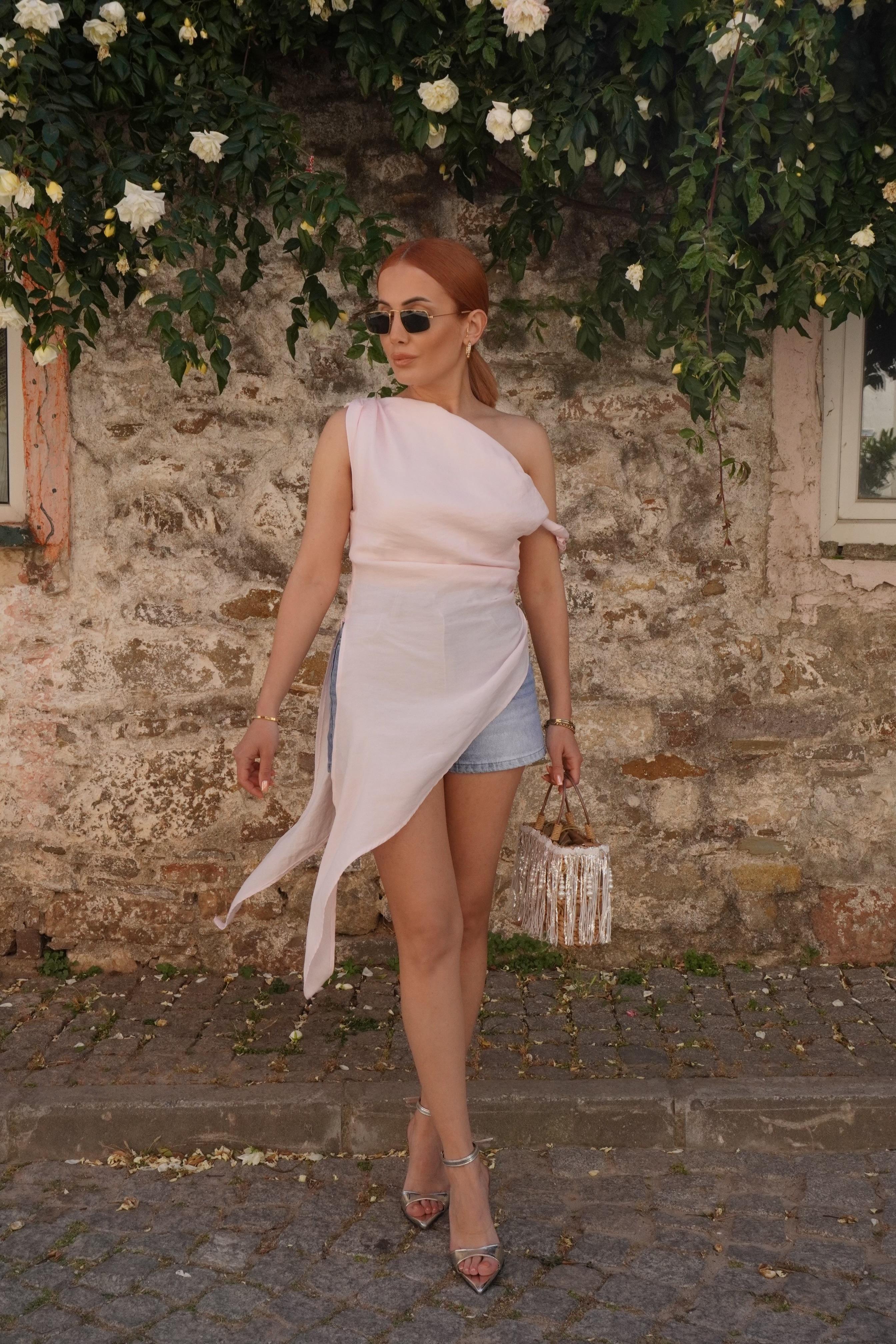 Marka Model Asimetrik Toz Pembe Bluz