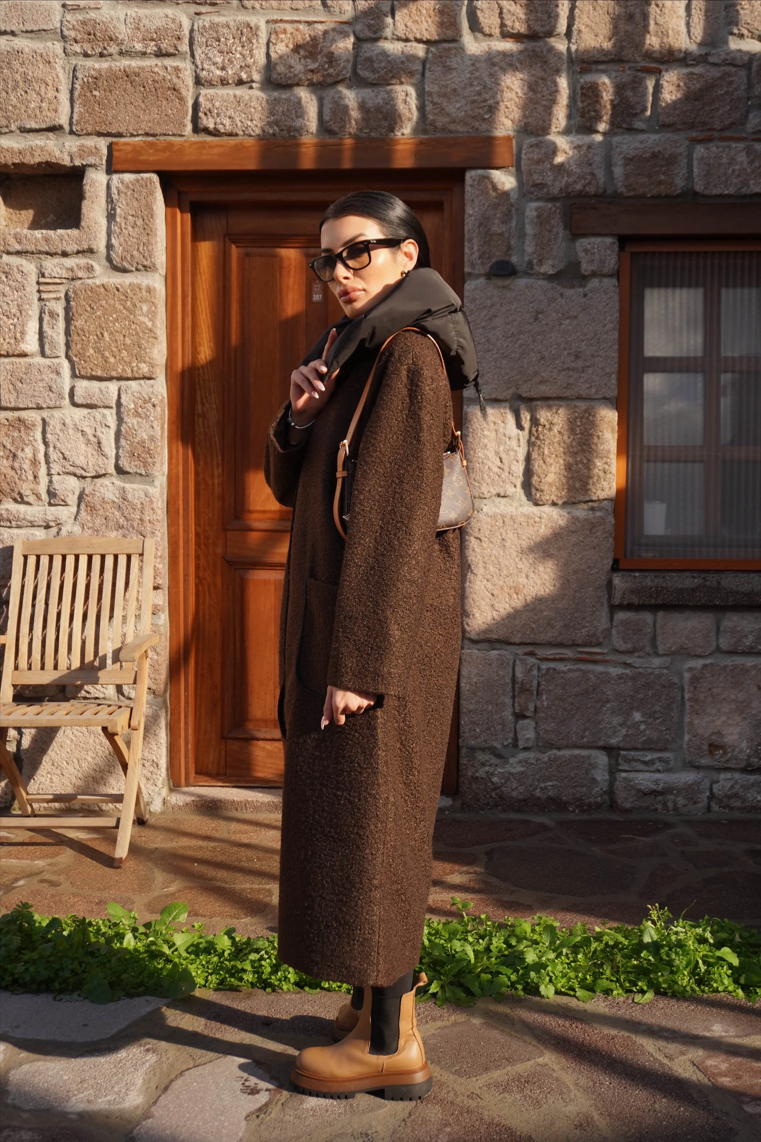 Kapüşonlu Kahve Kaban