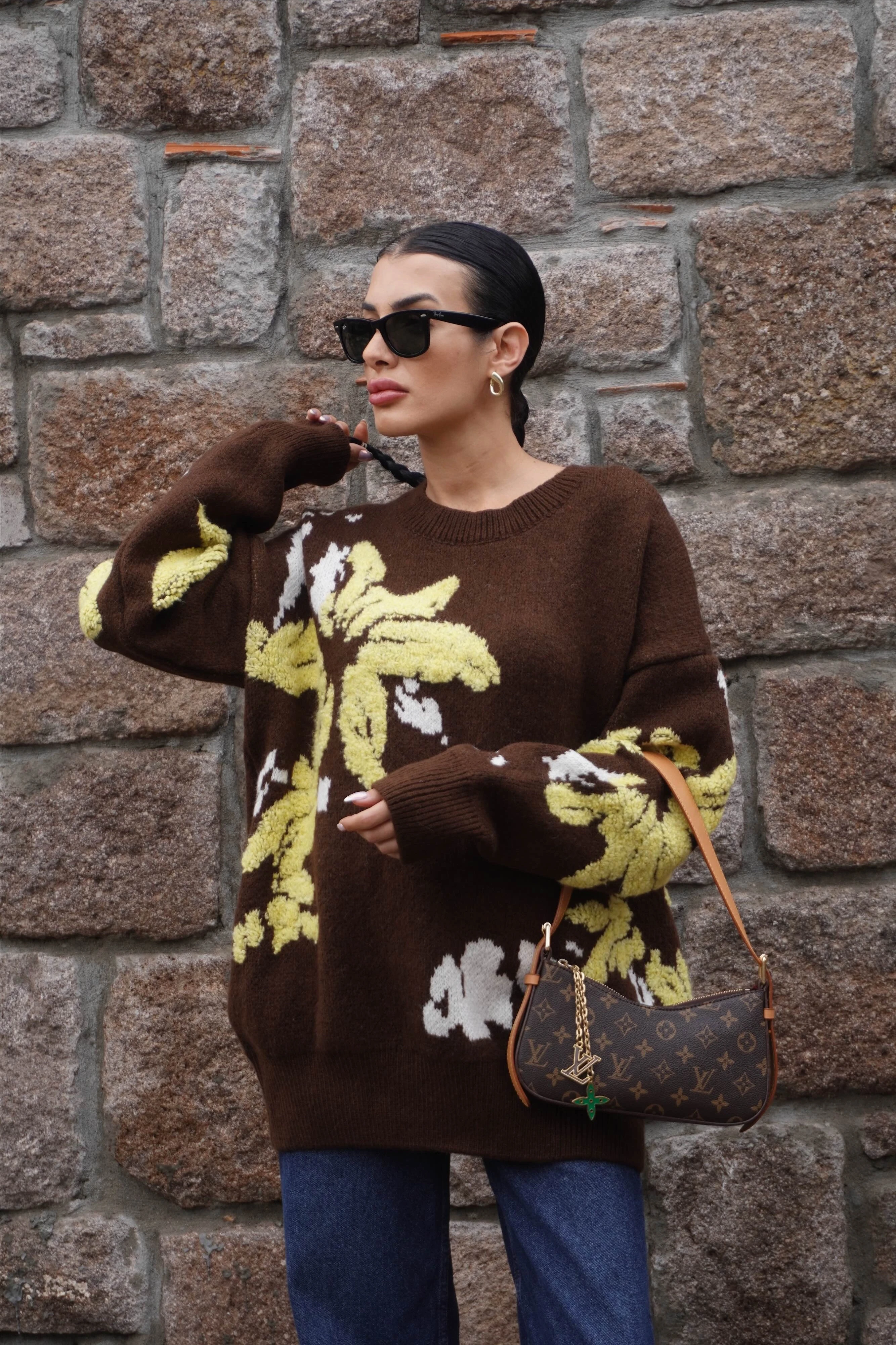 Çiçek Desenli Acı Kahve Kazak 