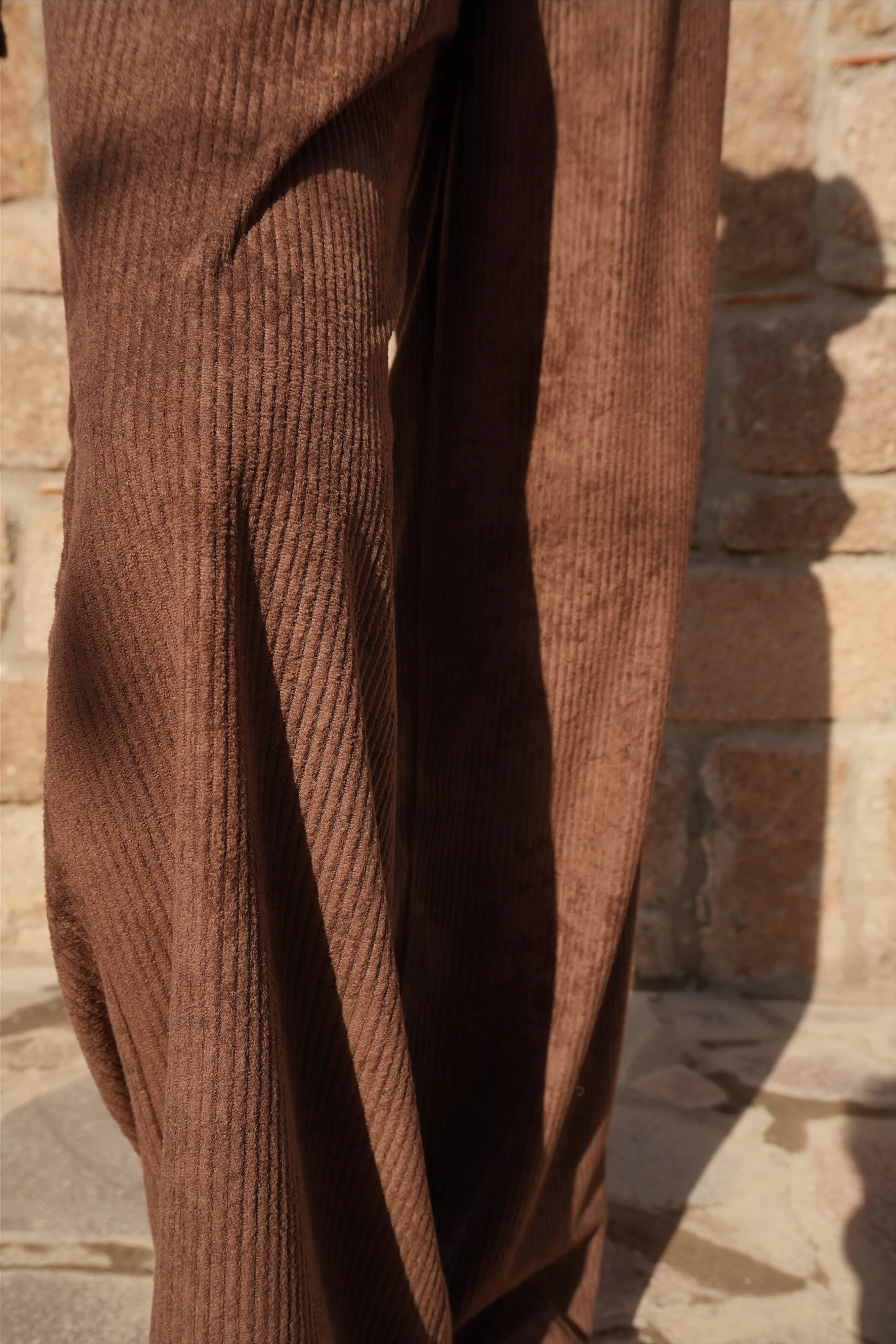 Beli Lastikli Fitilli Kahve Kadife Pantolon