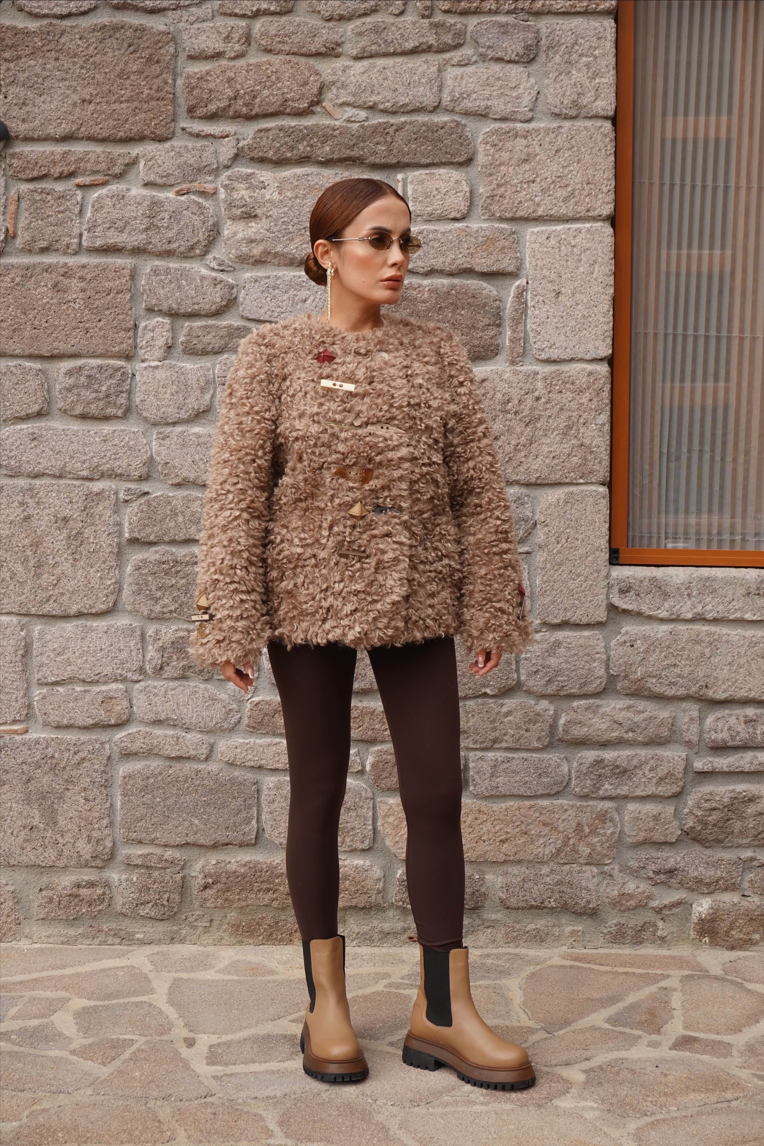 İthal Tasarım Premium Düğme Detaylı Camel Kürk 