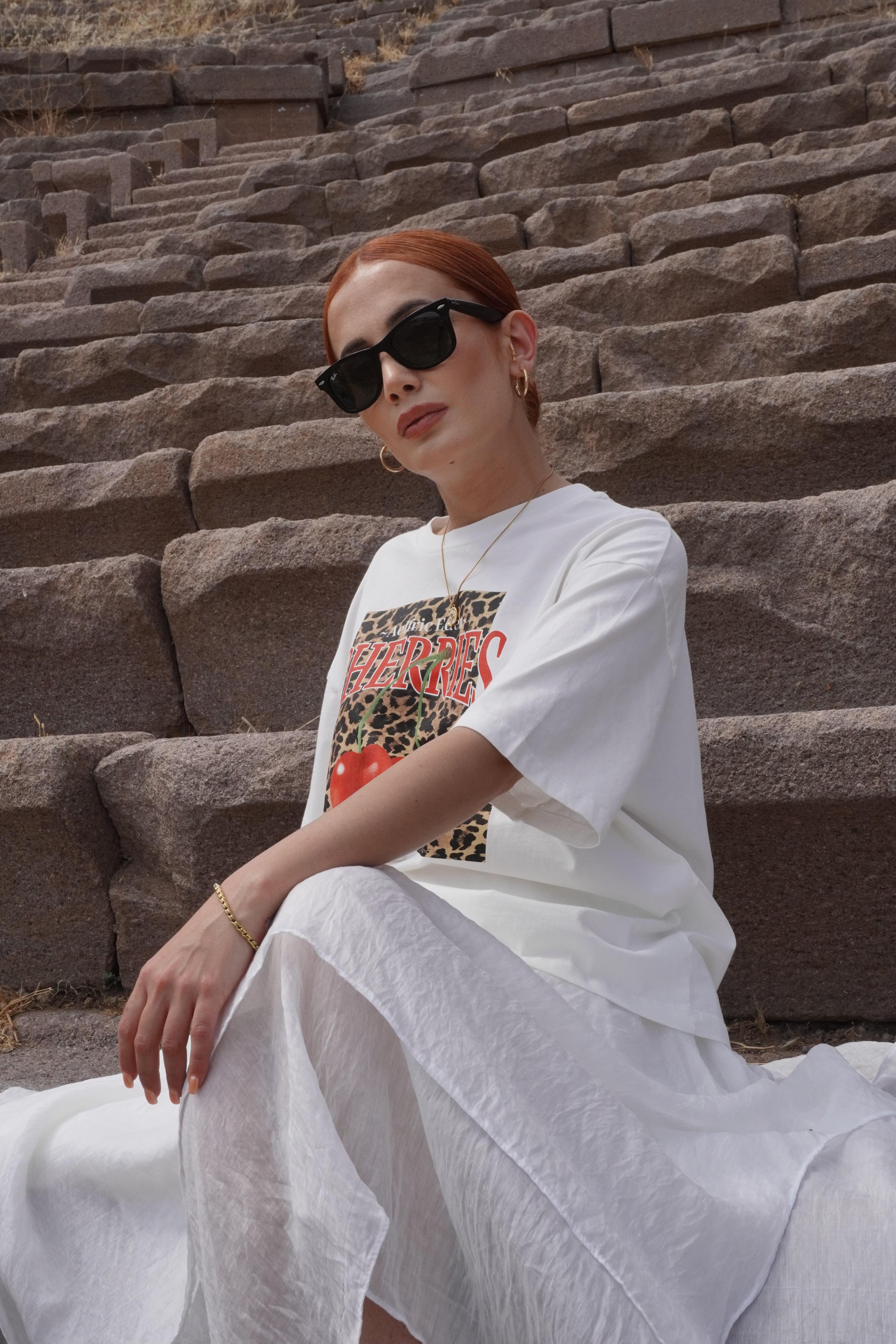 Kiraz Baskılı Oversize Tişört