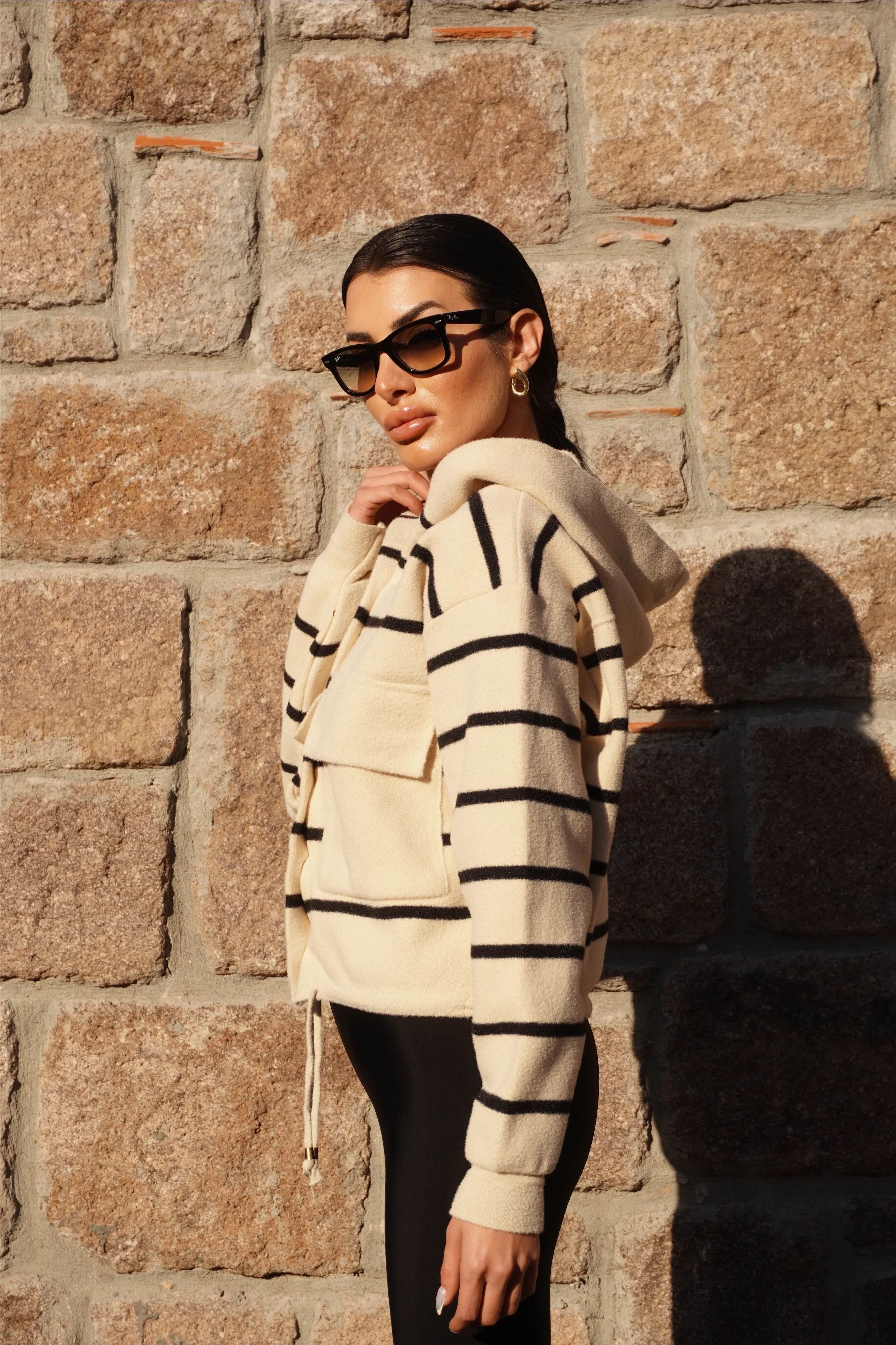 Çizgili Kapüşonlu Hırka