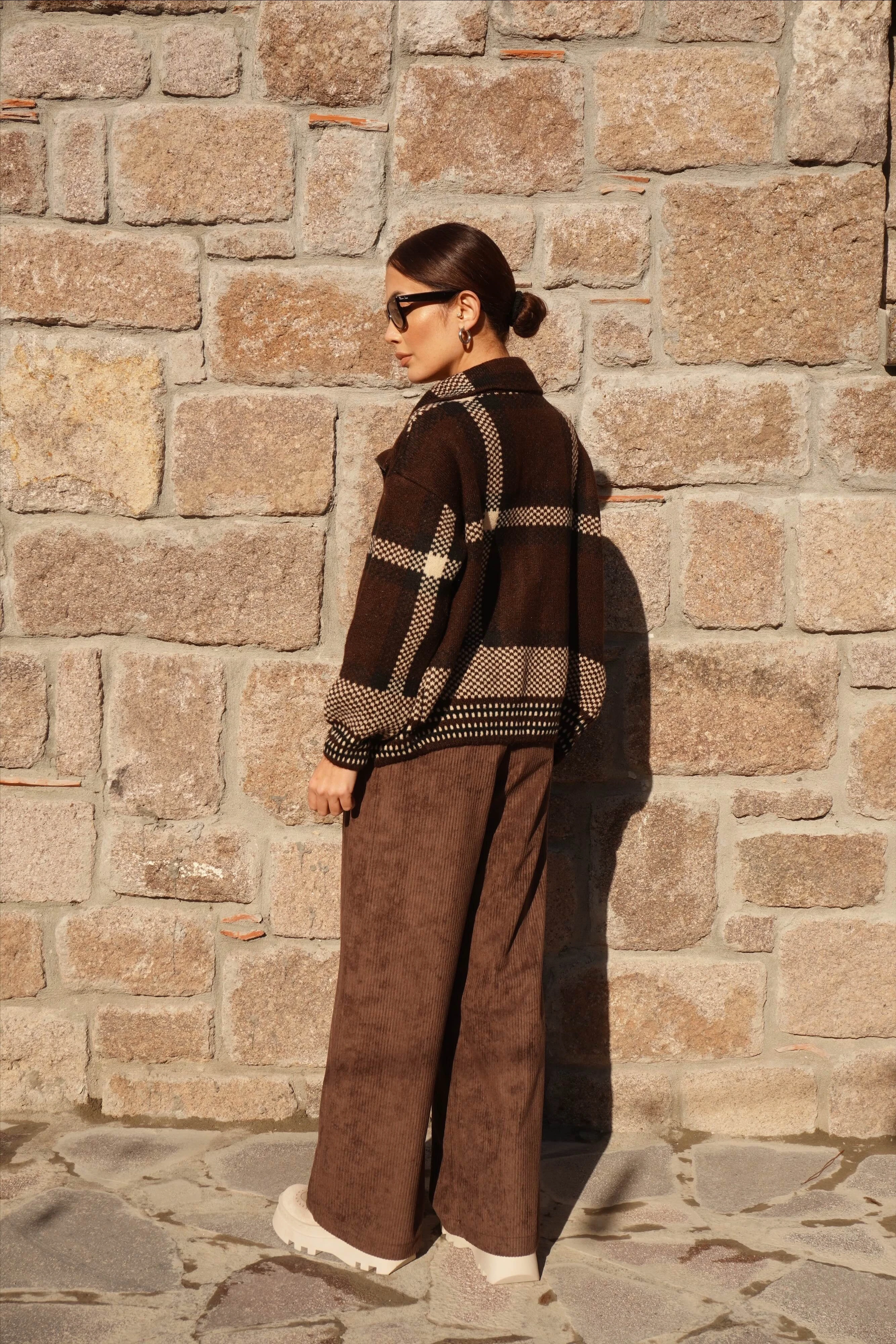 Beli Lastikli Fitilli Kahve Kadife Pantolon