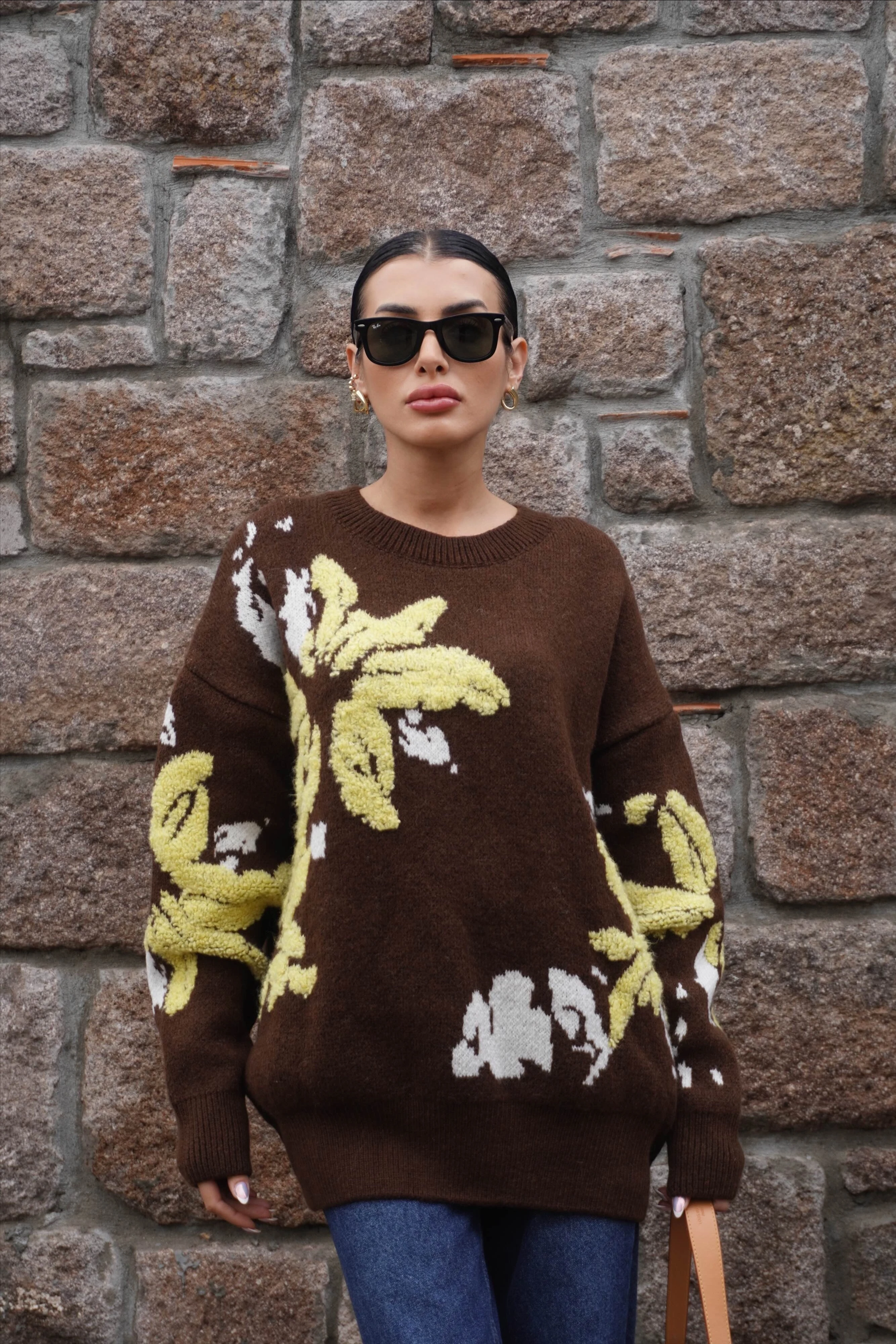 Çiçek Desenli Acı Kahve Kazak 