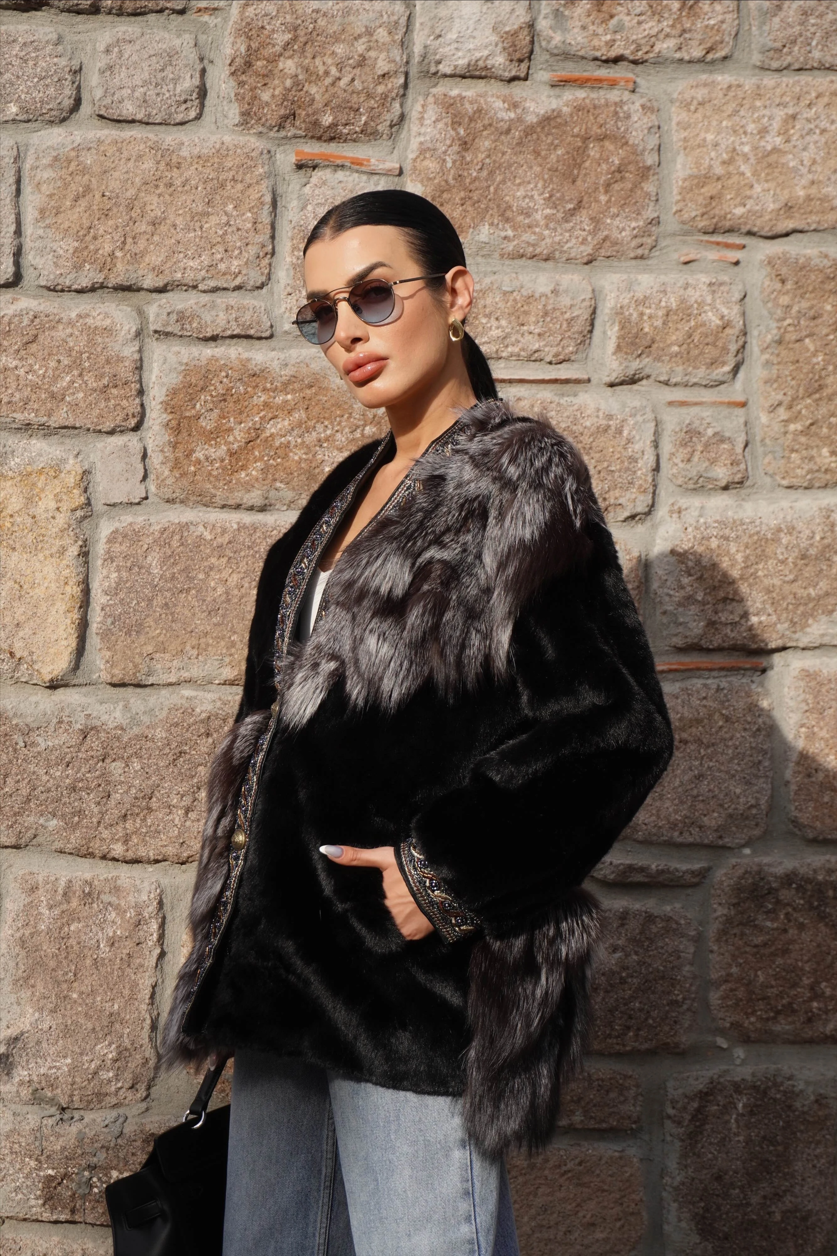 İthal Tasarım Taş Dikişli Parça Geçişli Premium Kürk