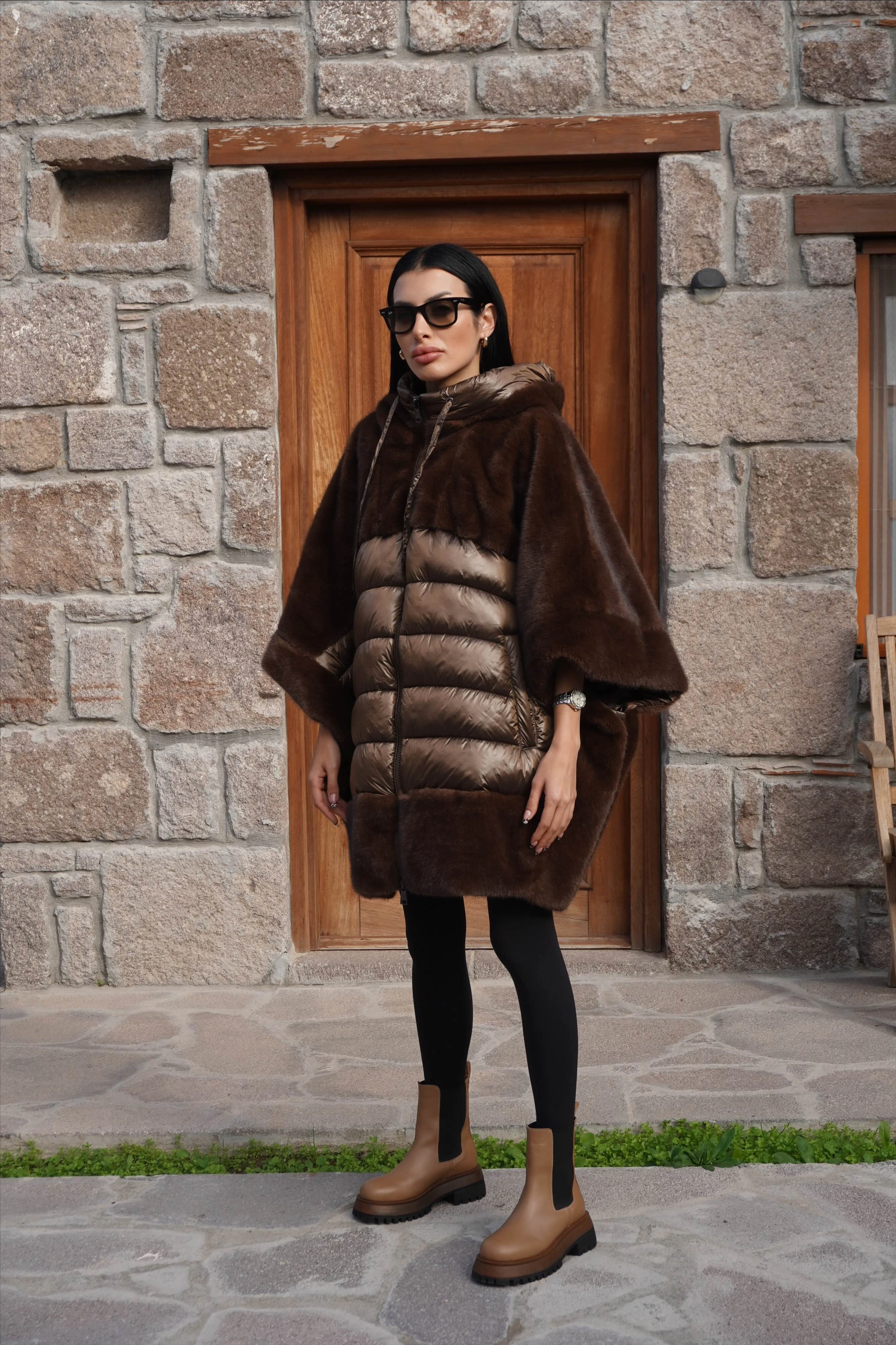 İthal Tasarım Premium Kürk Detaylı Manto 