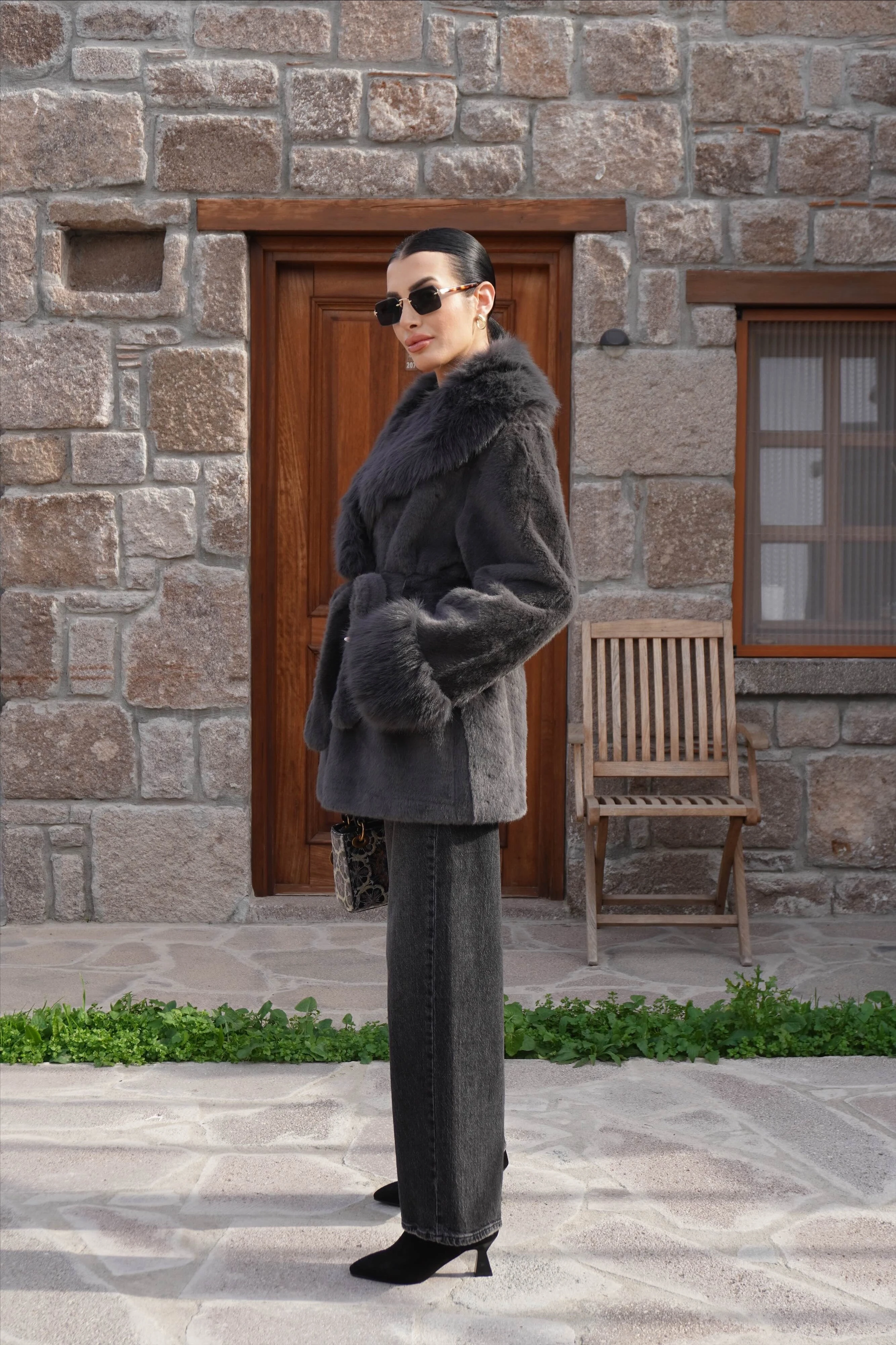 İthal Premium Kürk Yaka Gri Peluş Kaban