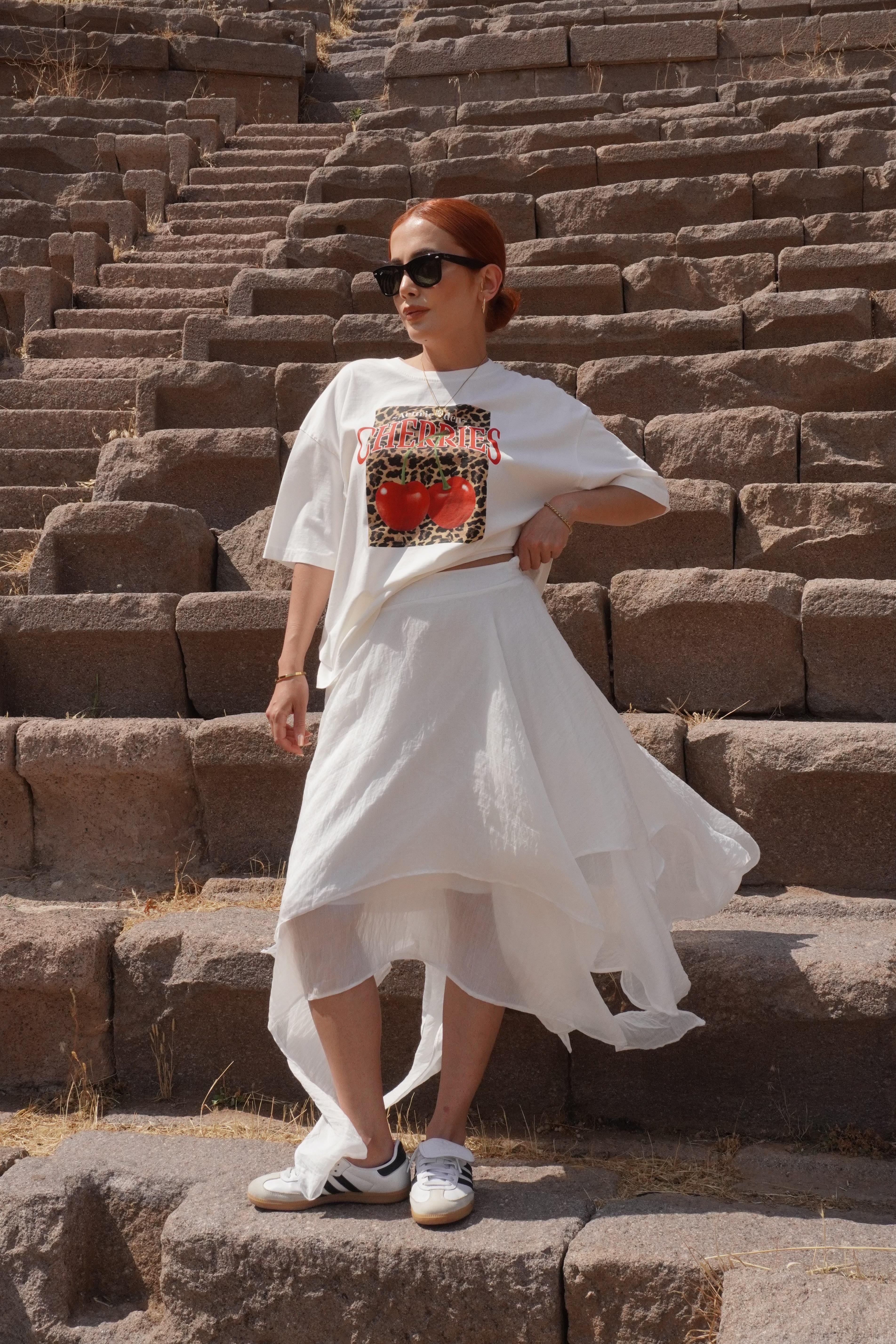 Kiraz Baskılı Oversize Tişört