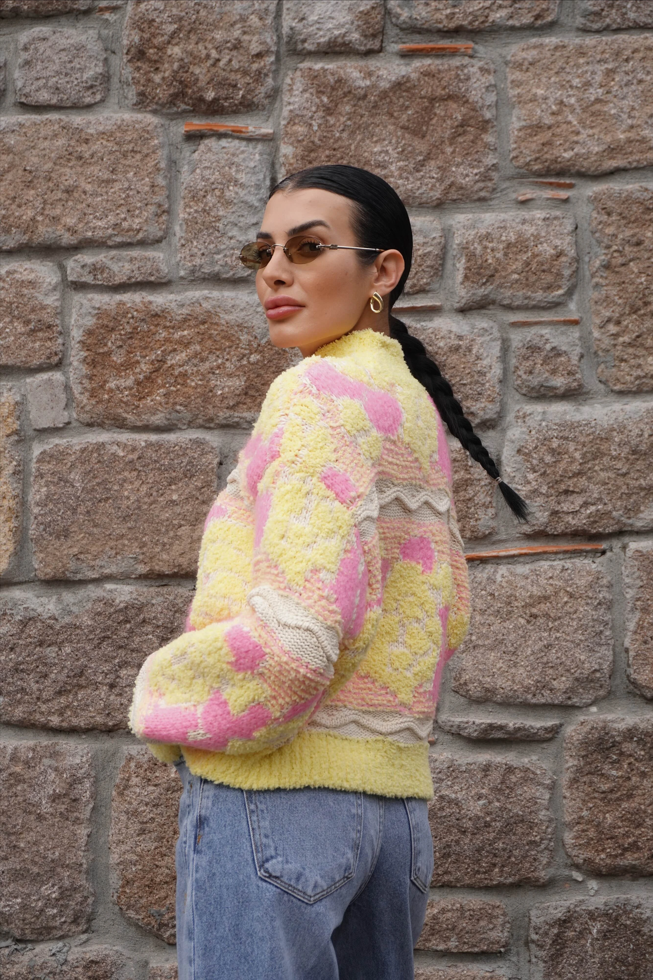 Triko Halı Örgü Çok Renkli Kazak 