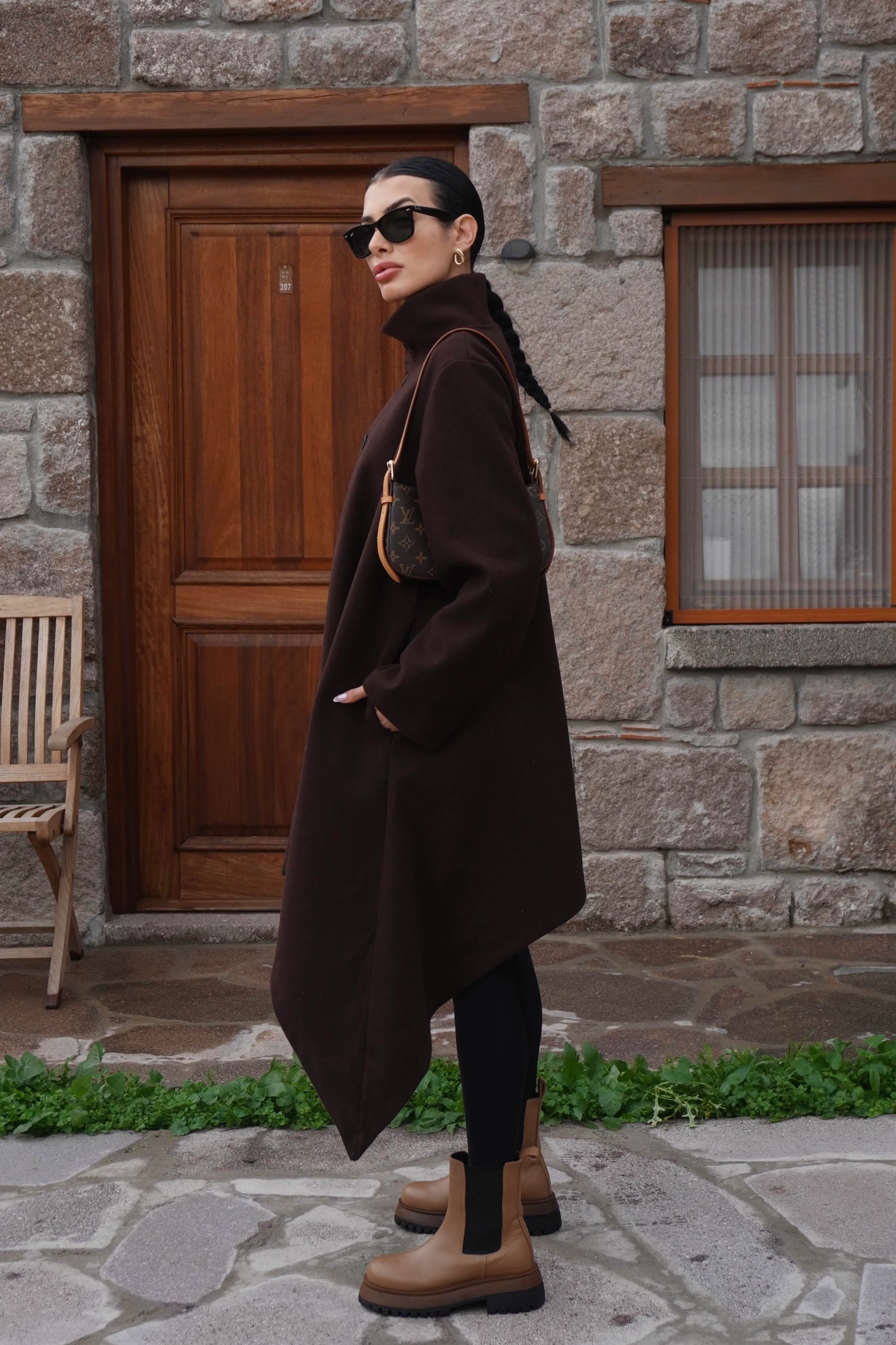 İthal Tasarım Asimetrik Kahve Kaşe Kaban