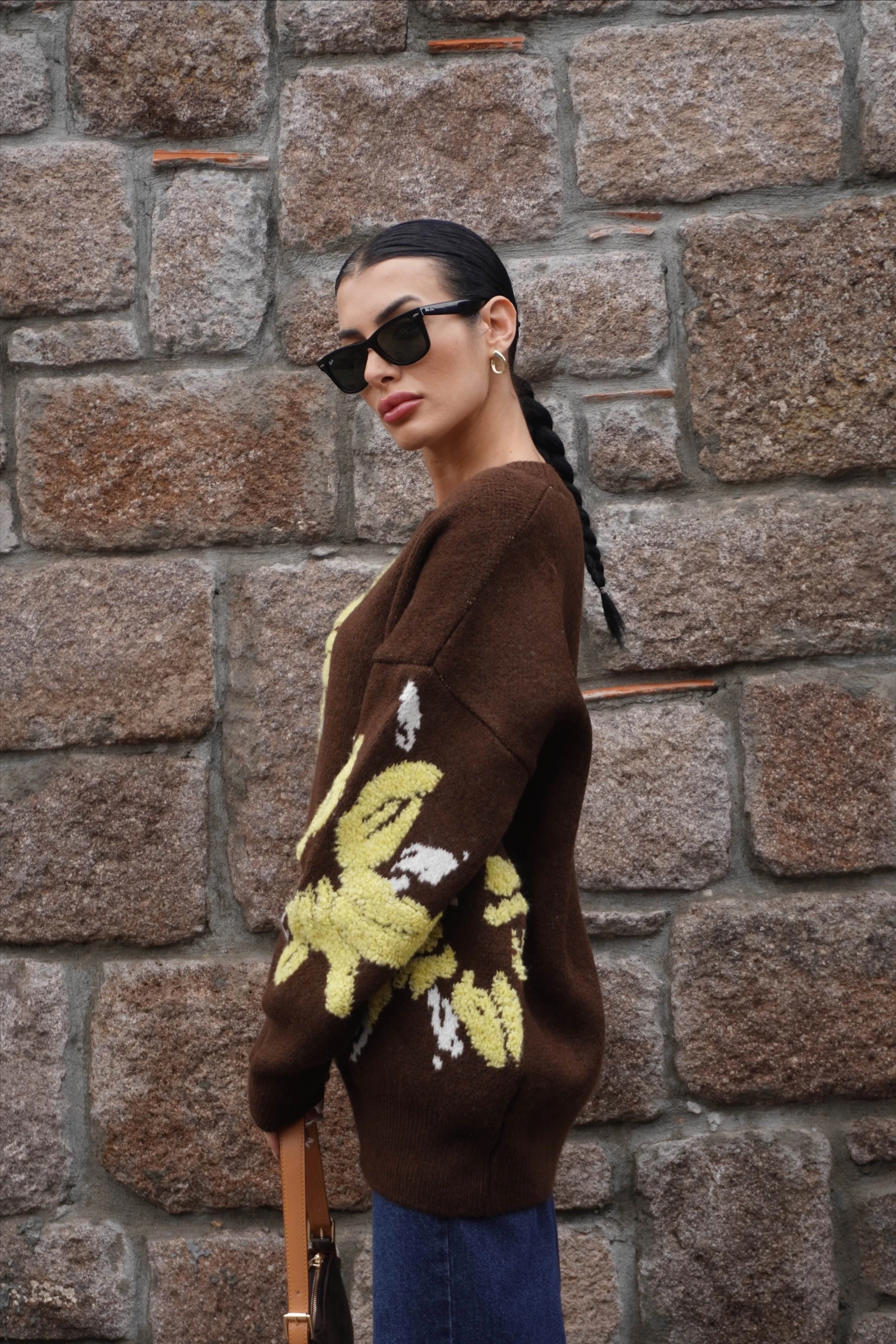 Çiçek Desenli Acı Kahve Kazak 