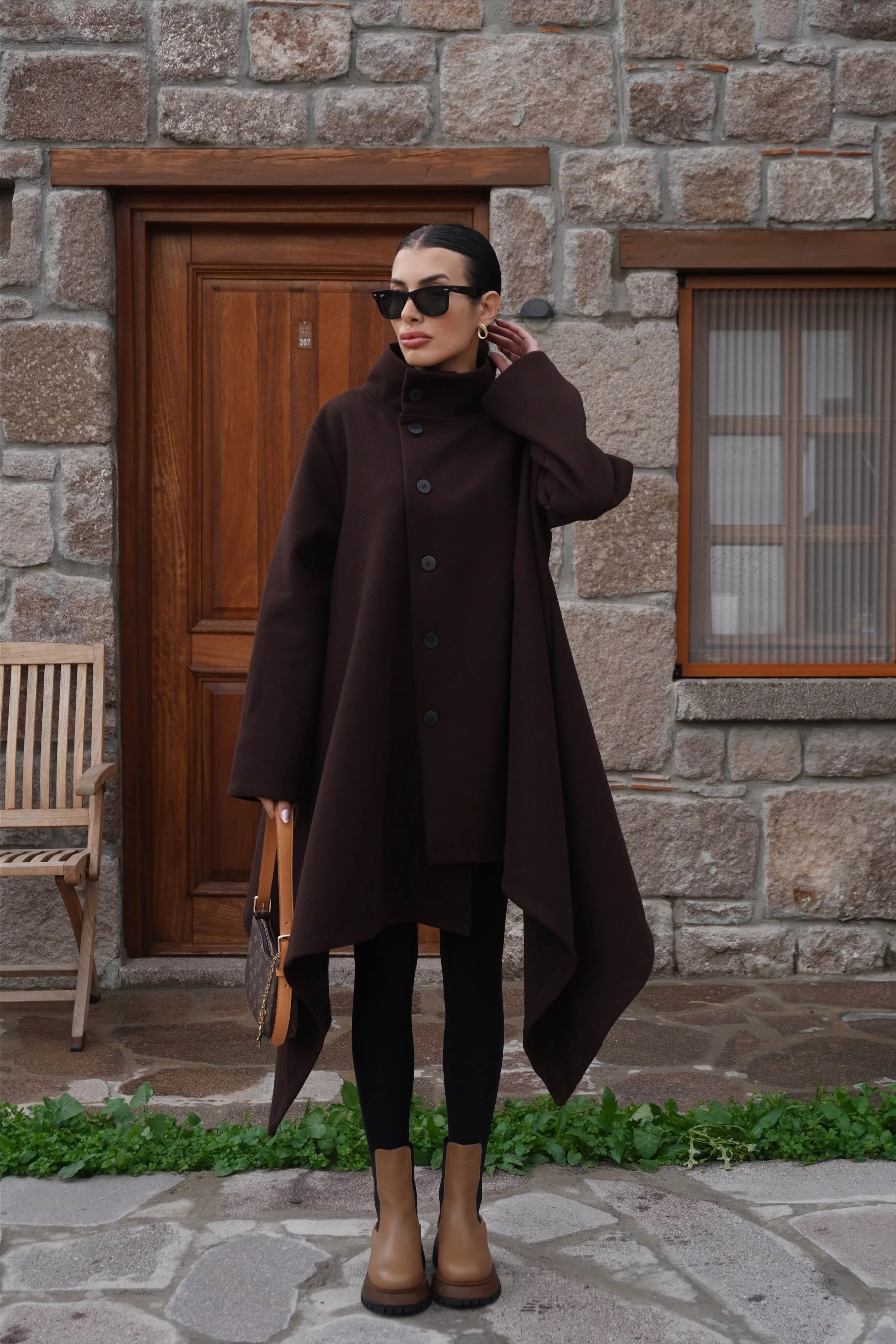 İthal Tasarım Asimetrik Kahve Kaşe Kaban