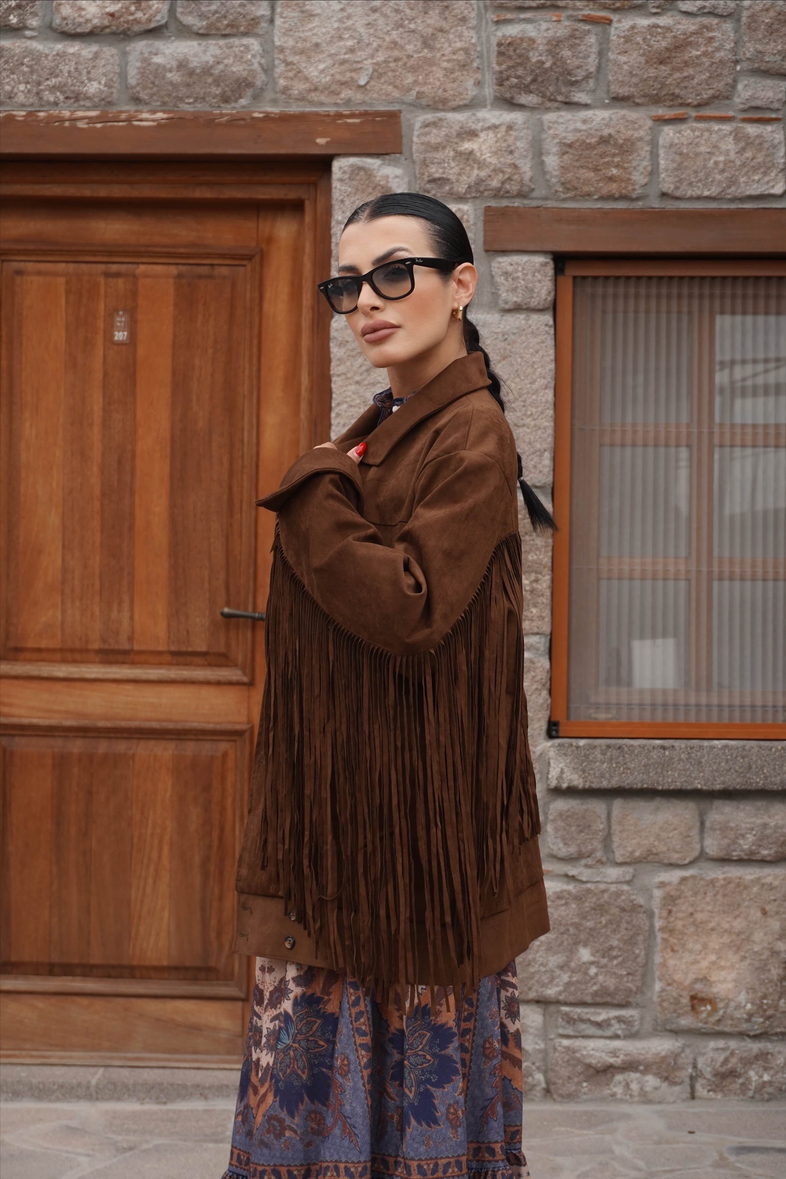 İthal Tasarım Premium Oversize Süet Dokulu Püsküllü Ceket
