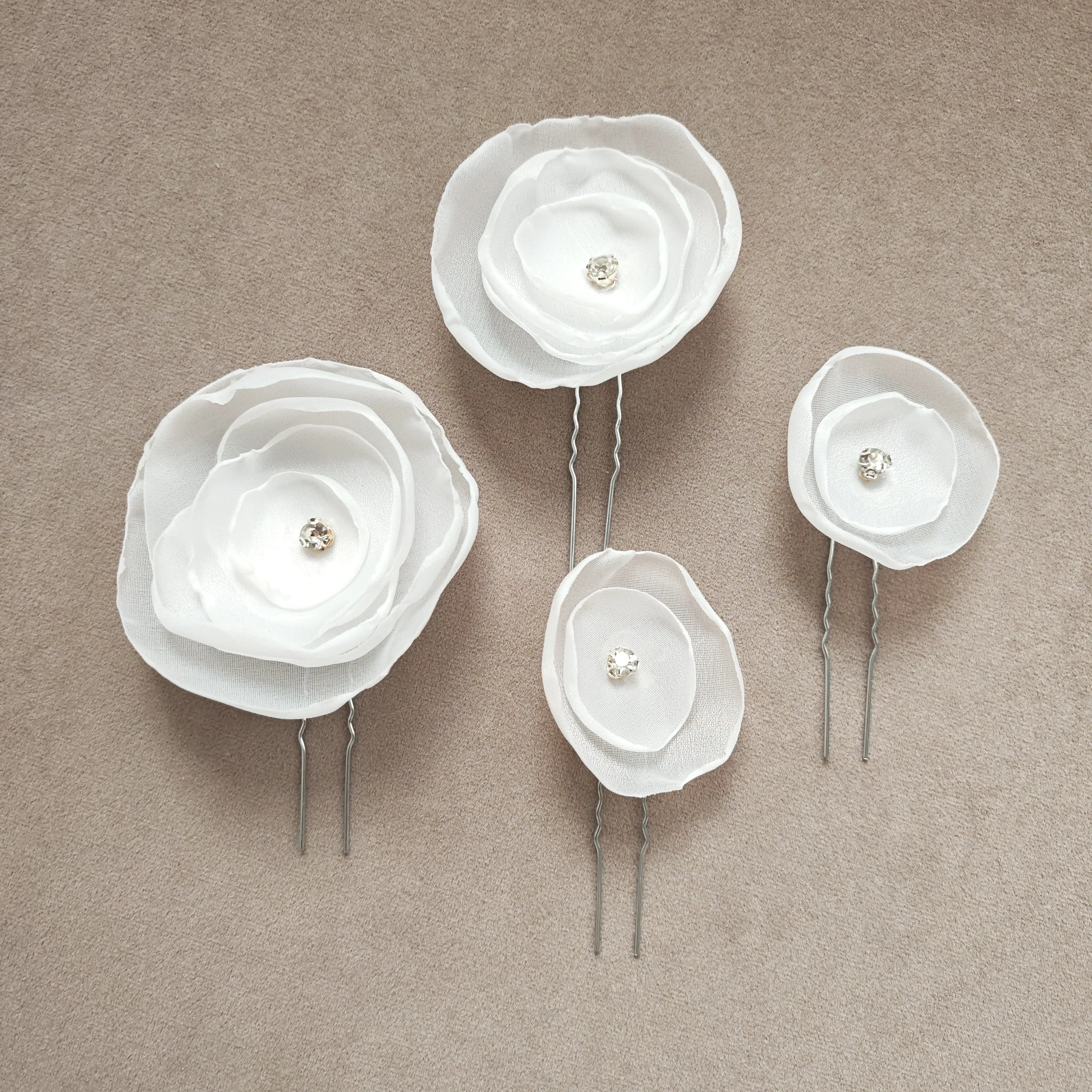 DURU | Tüllü Taşlı Çiçek Gelin Tokası