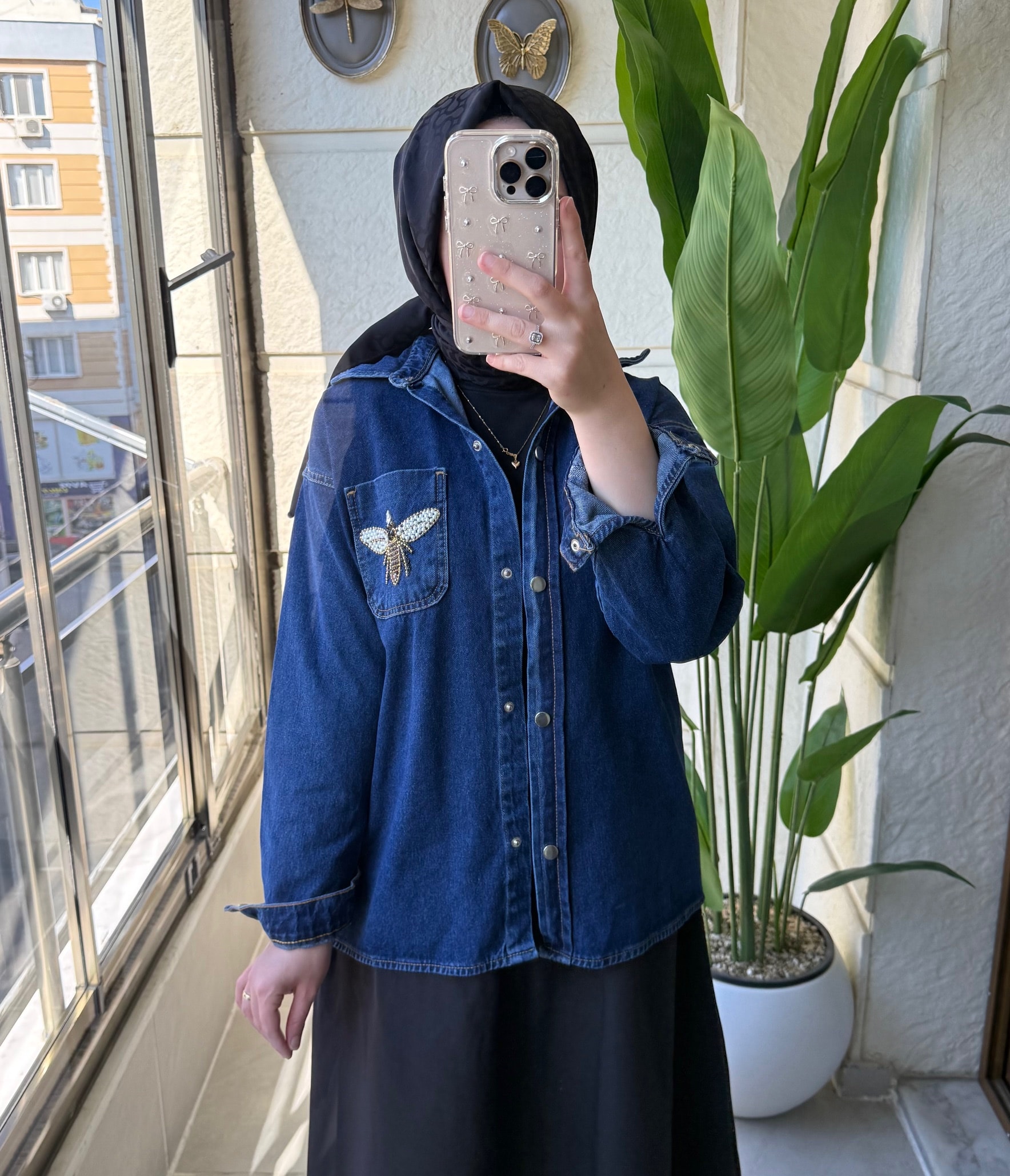 Arı Detaylı Kot Ceket