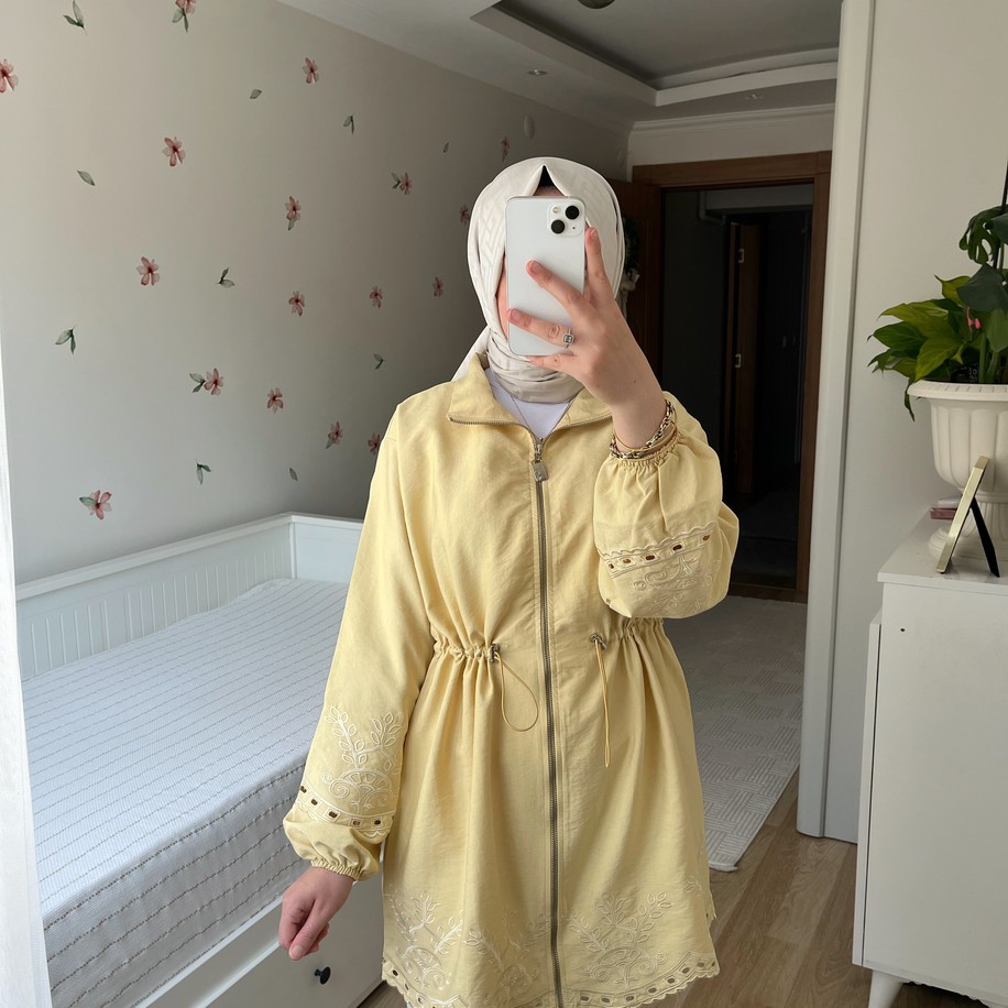 Nakış Detaylı Ceket