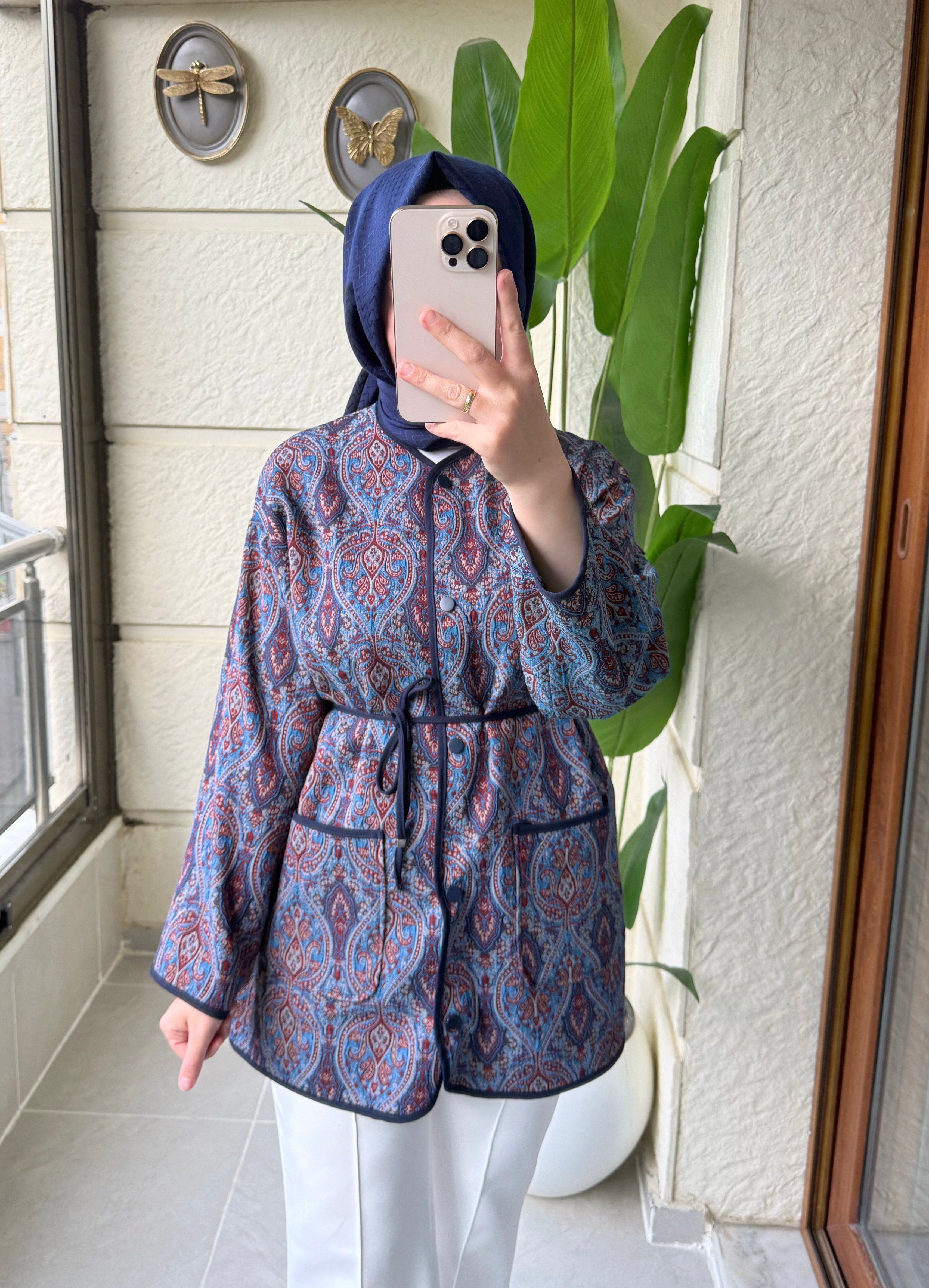 Parla Etnik Desen Ceket