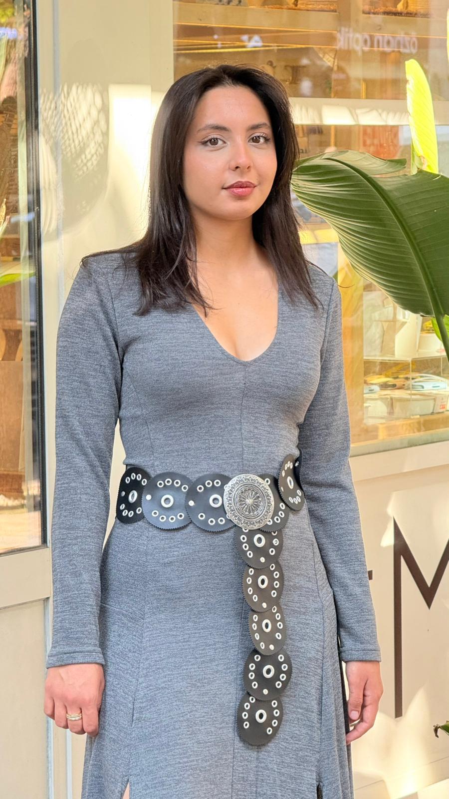 Gri Yırtmaçlı Elbise 