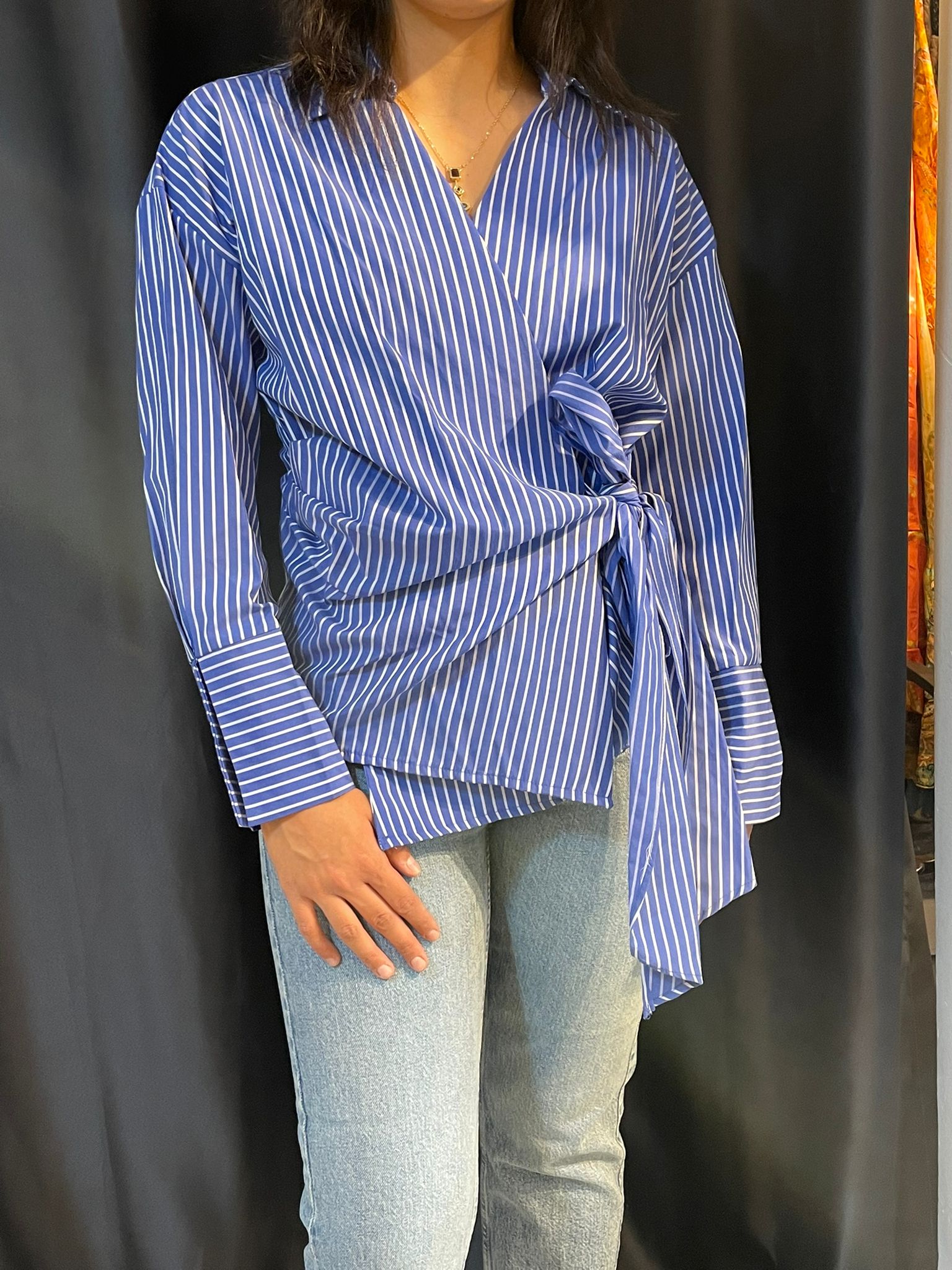 Çizgili Yandan Bağlama Gömlek 