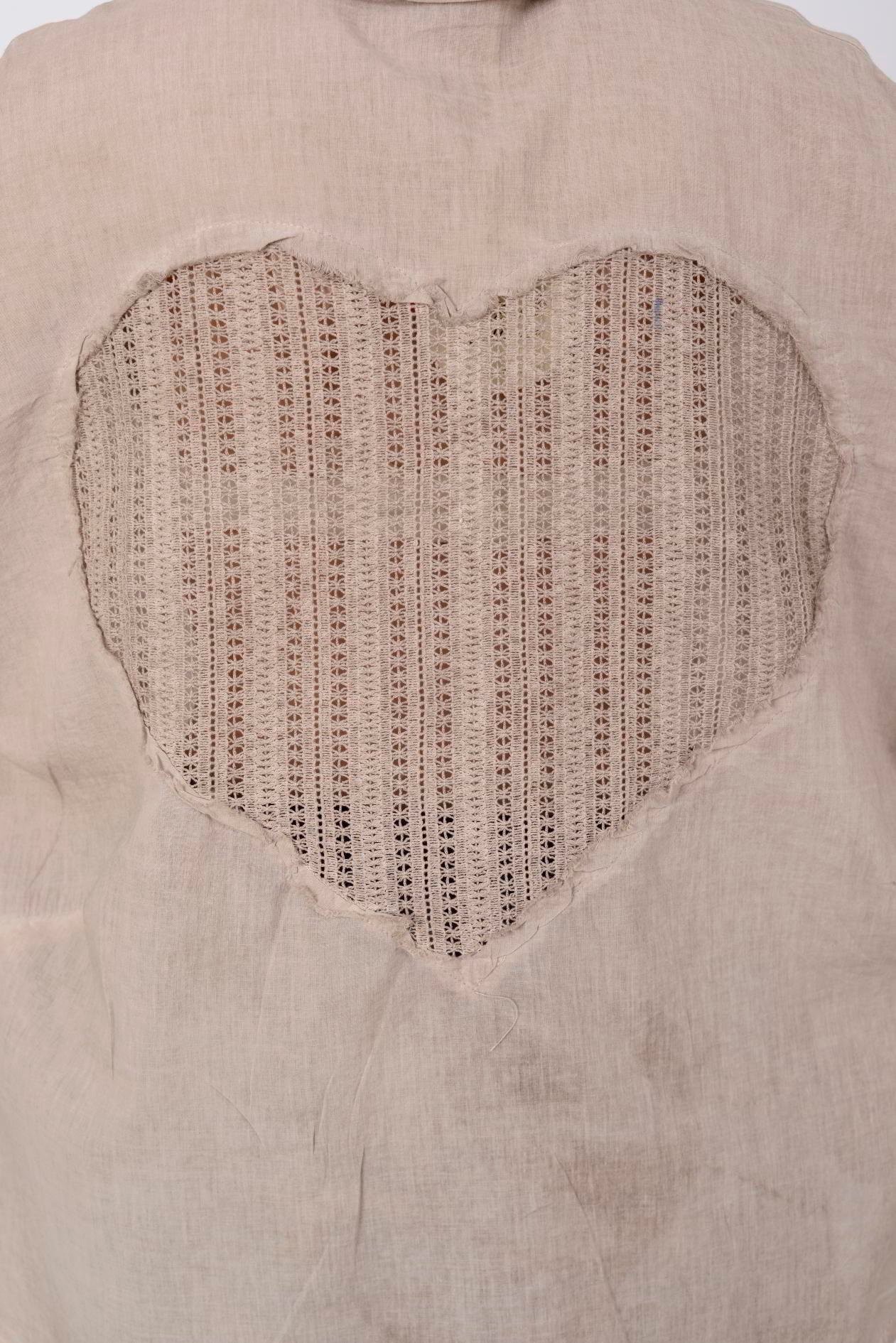 LOVE-KALP DETAYLI GÖMLEK