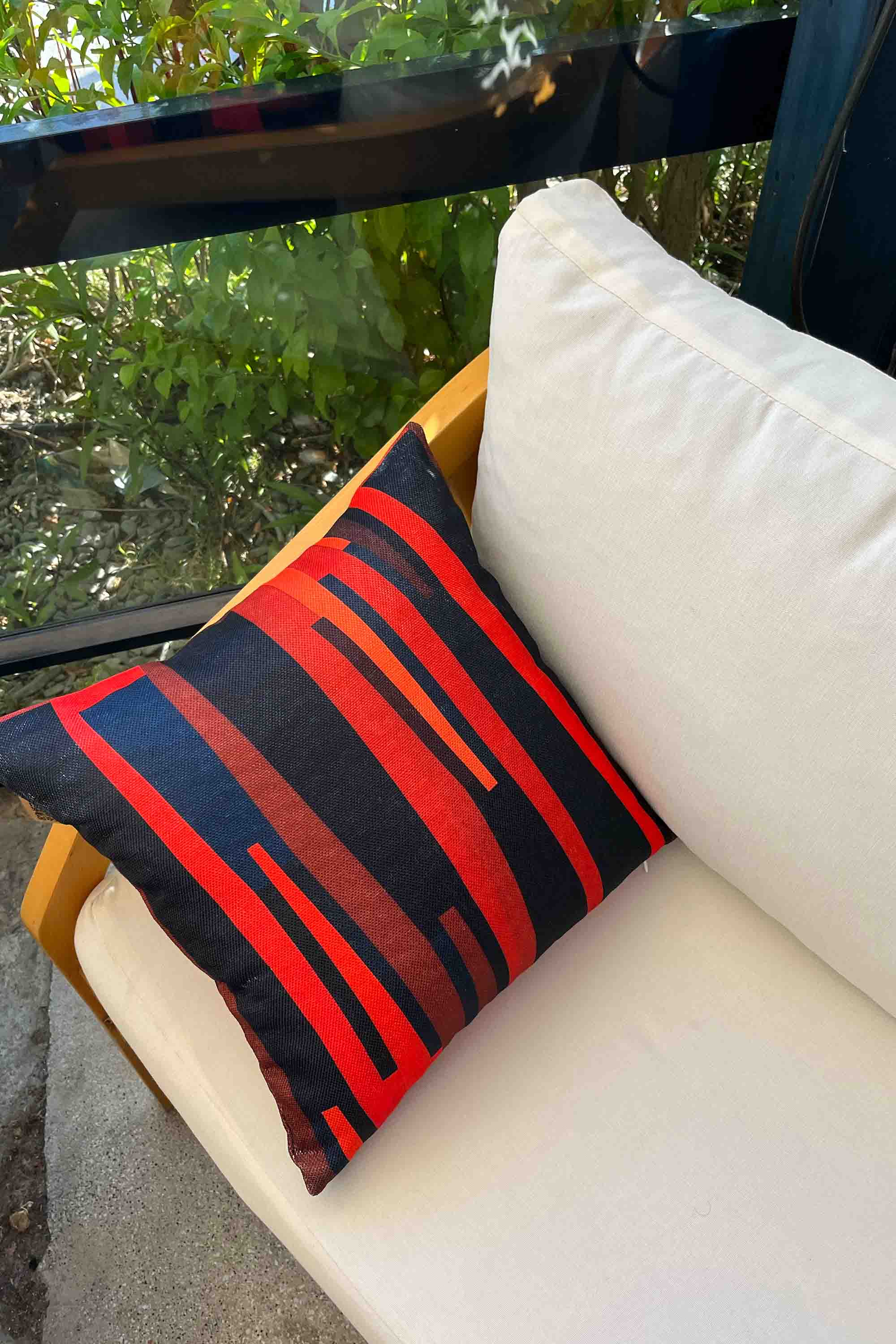 Modern Etnik Desenli Kırlent Kılıfı 45x45 cm