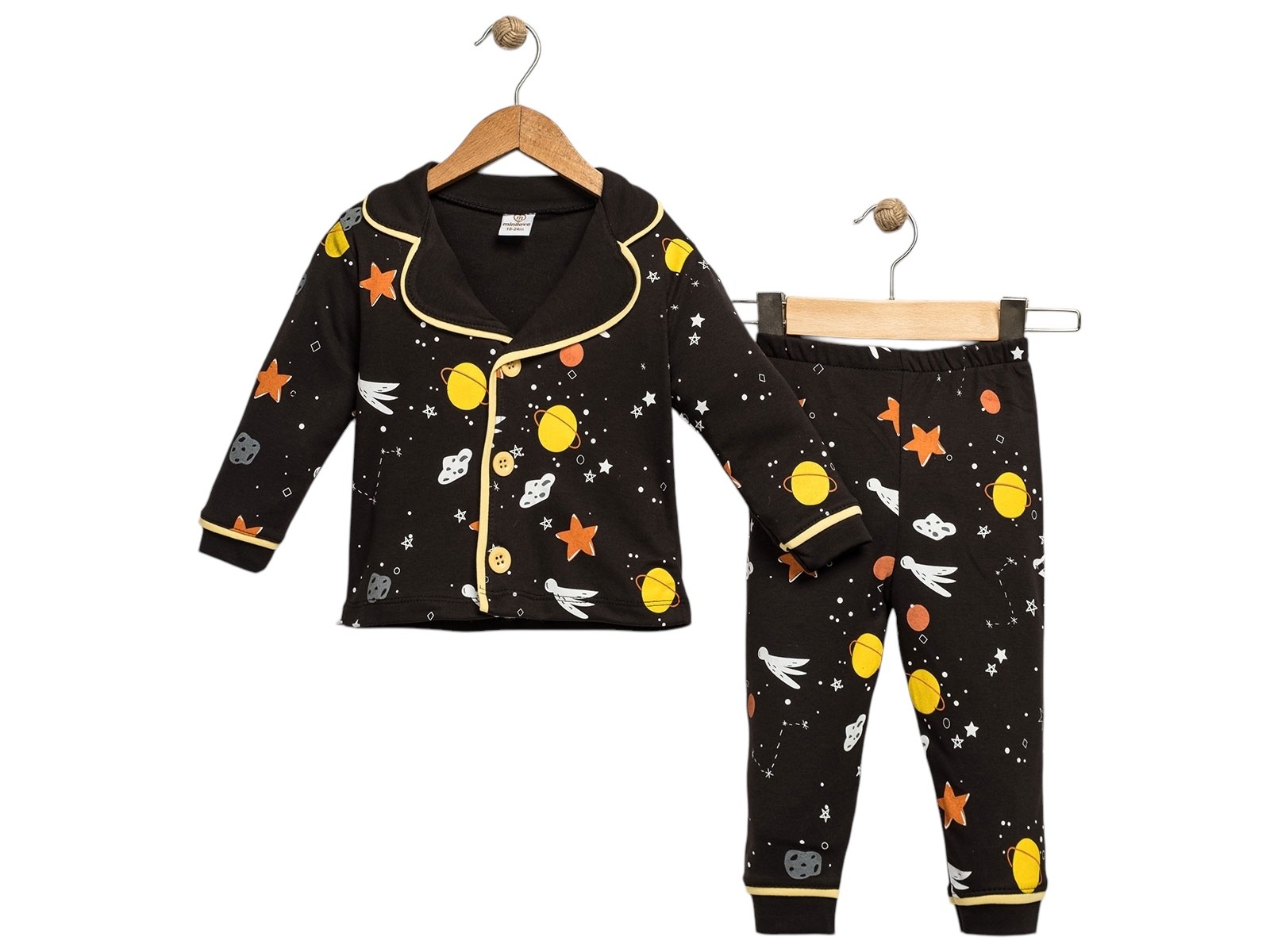 Uzay Desenli Yakalı Erkek Pijama Takım