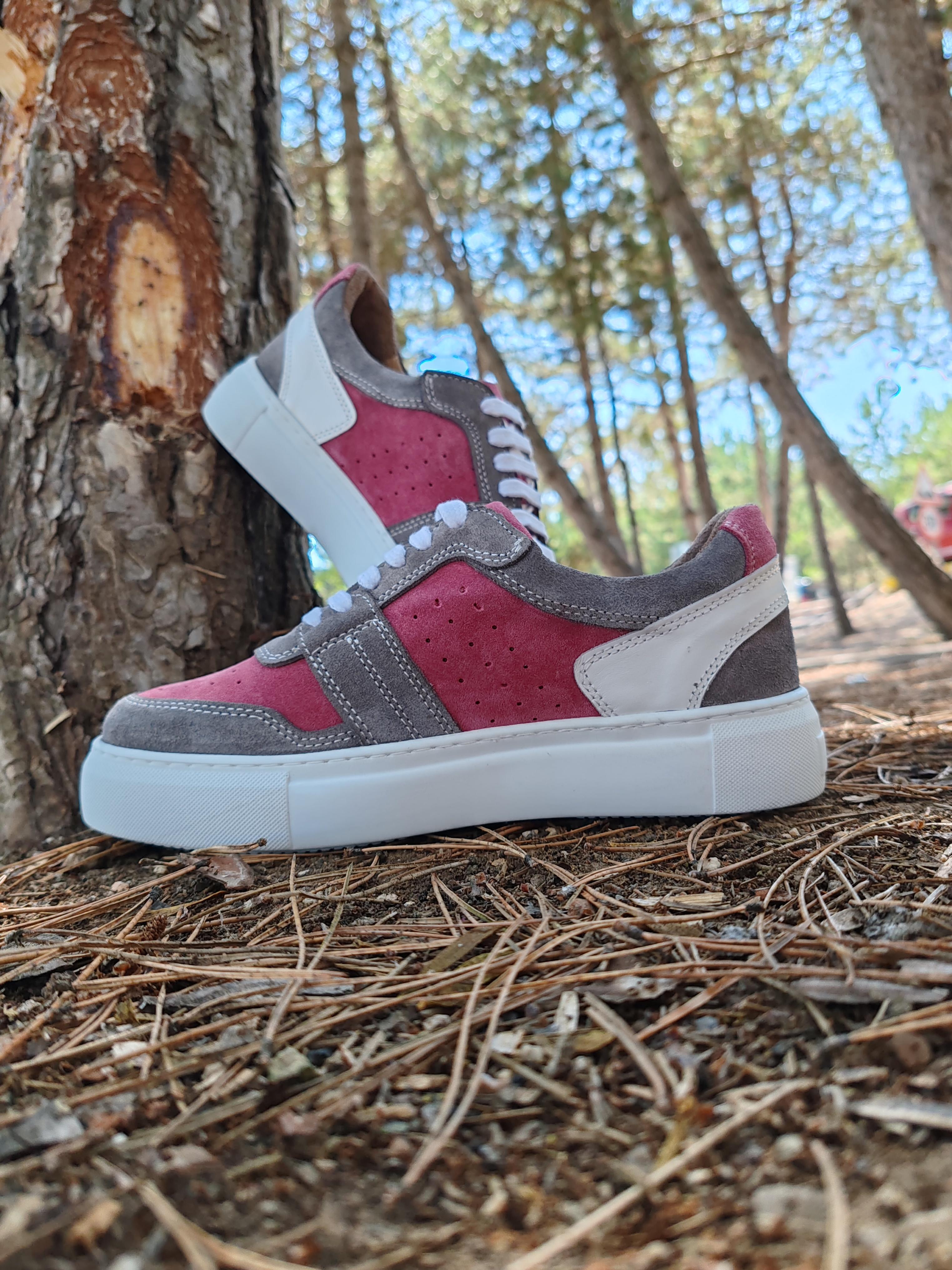 5036-Gül Kurusu Süet Delikli Deri Kadın Sneaker