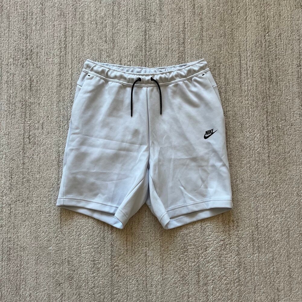 Nike Sportswear Tech Fleece Shorts 'Football Grey'