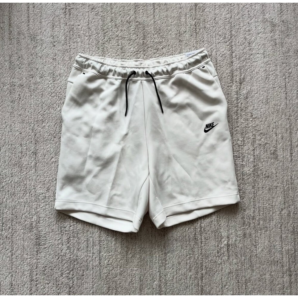 Nike Sportswear Tech Fleece Shorts 'Phantom'
