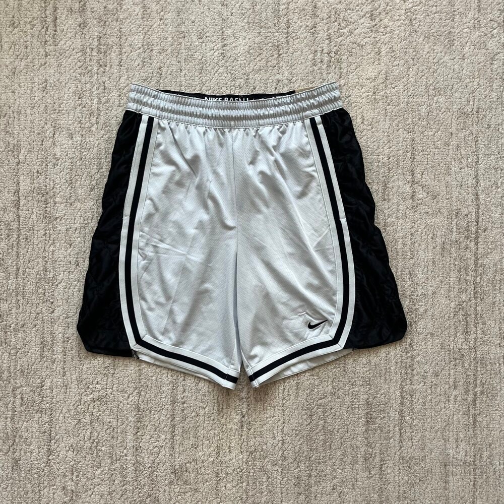 Nike DNA 6" Dri-FIT Basketball Shorts 'Pure Platinium'